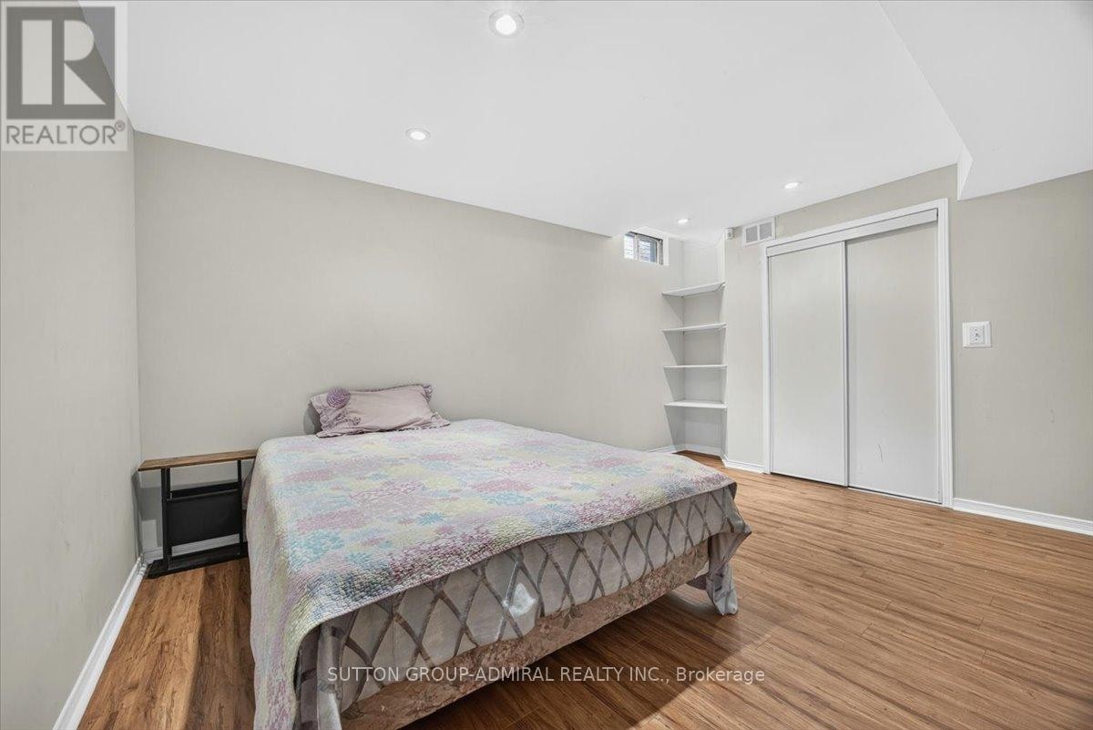 












415 HIGHCLIFFE DRIVE

,
Vaughan (Uplands),




Ontario
L4J7M8

