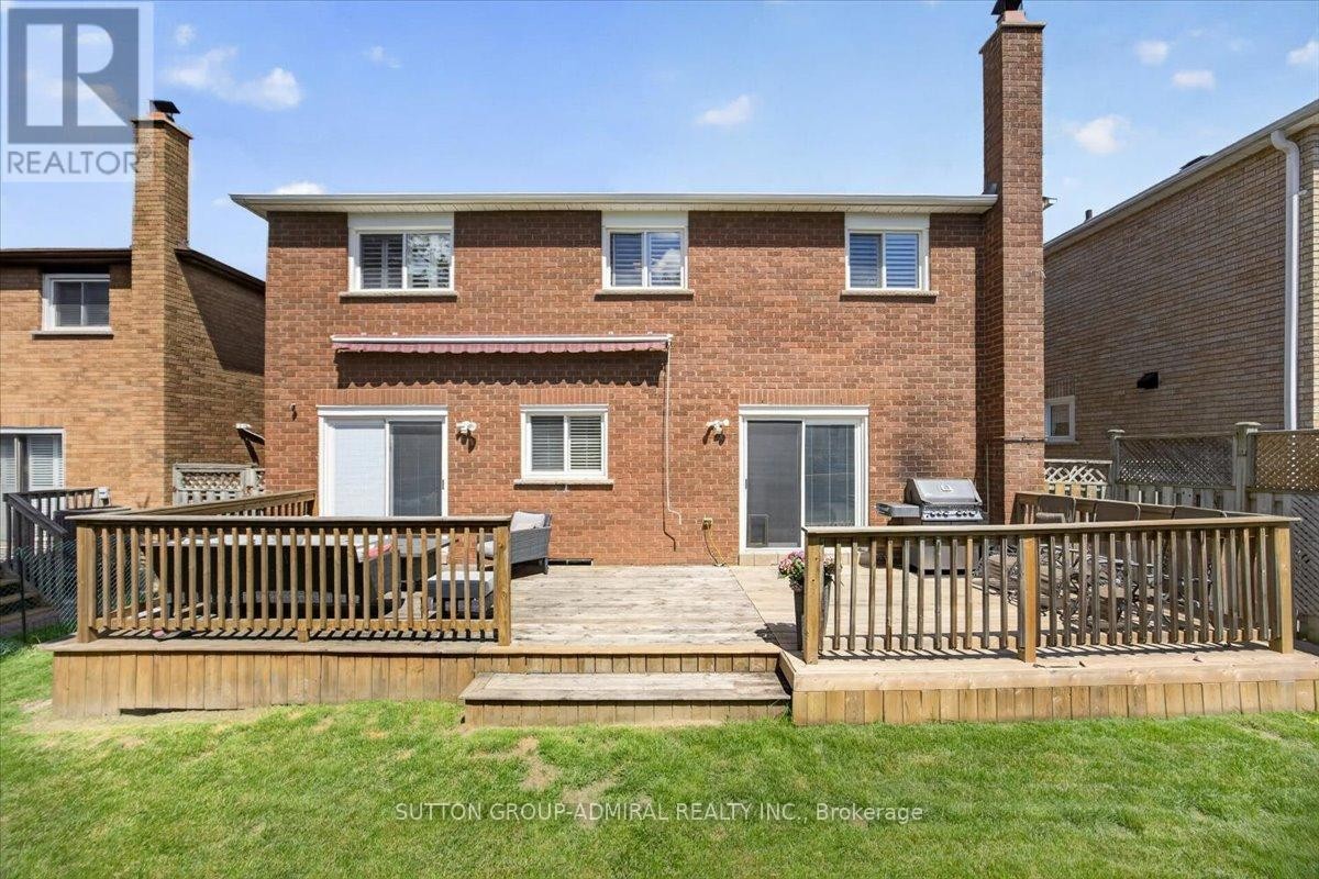 












415 HIGHCLIFFE DRIVE

,
Vaughan (Uplands),




Ontario
L4J7M8

