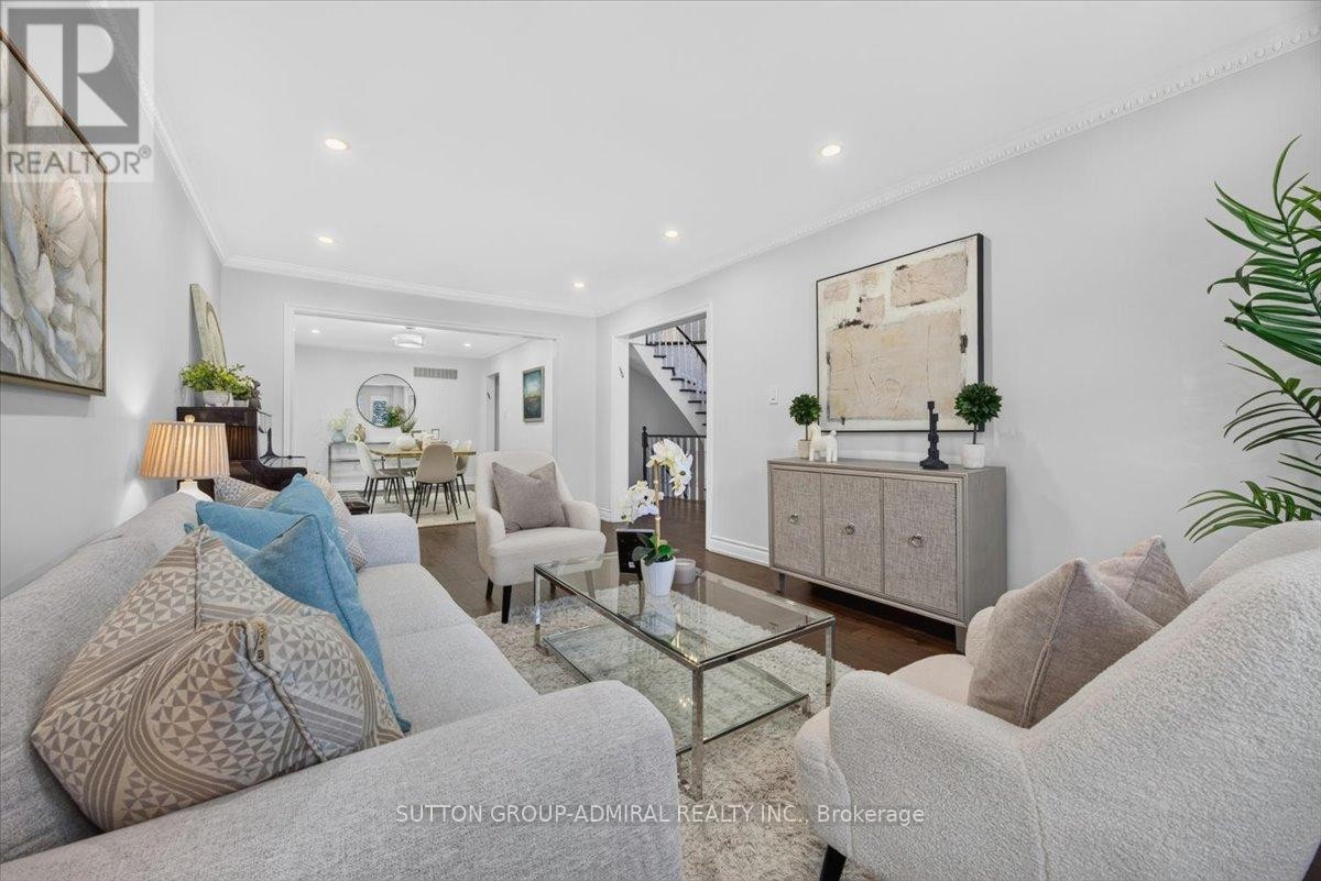 












415 HIGHCLIFFE DRIVE

,
Vaughan (Uplands),




Ontario
L4J7M8

