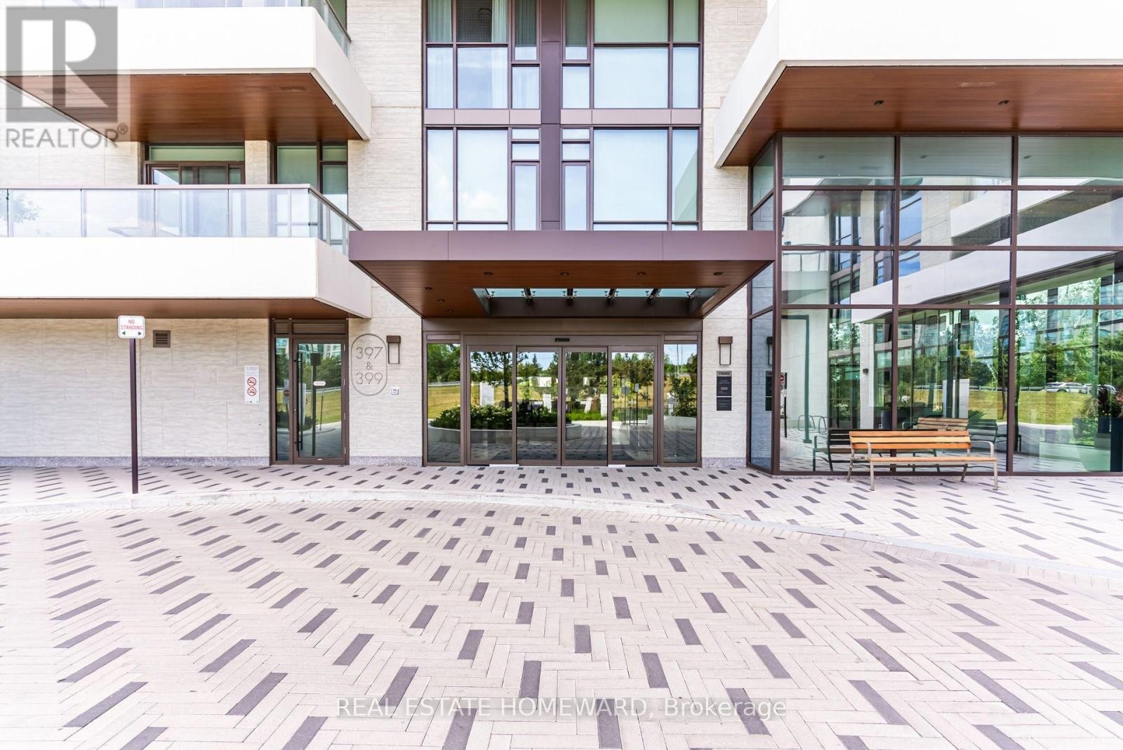 












808 - 397 ROYAL ORCHARD BOULEVARD E

,
Markham (Royal Orchard),




Ontario
L3T0H3

