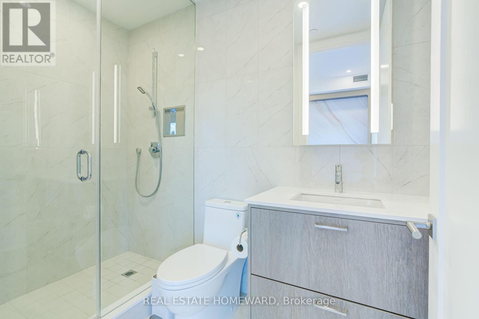 












808 - 397 ROYAL ORCHARD BOULEVARD E

,
Markham (Royal Orchard),




Ontario
L3T0H3

