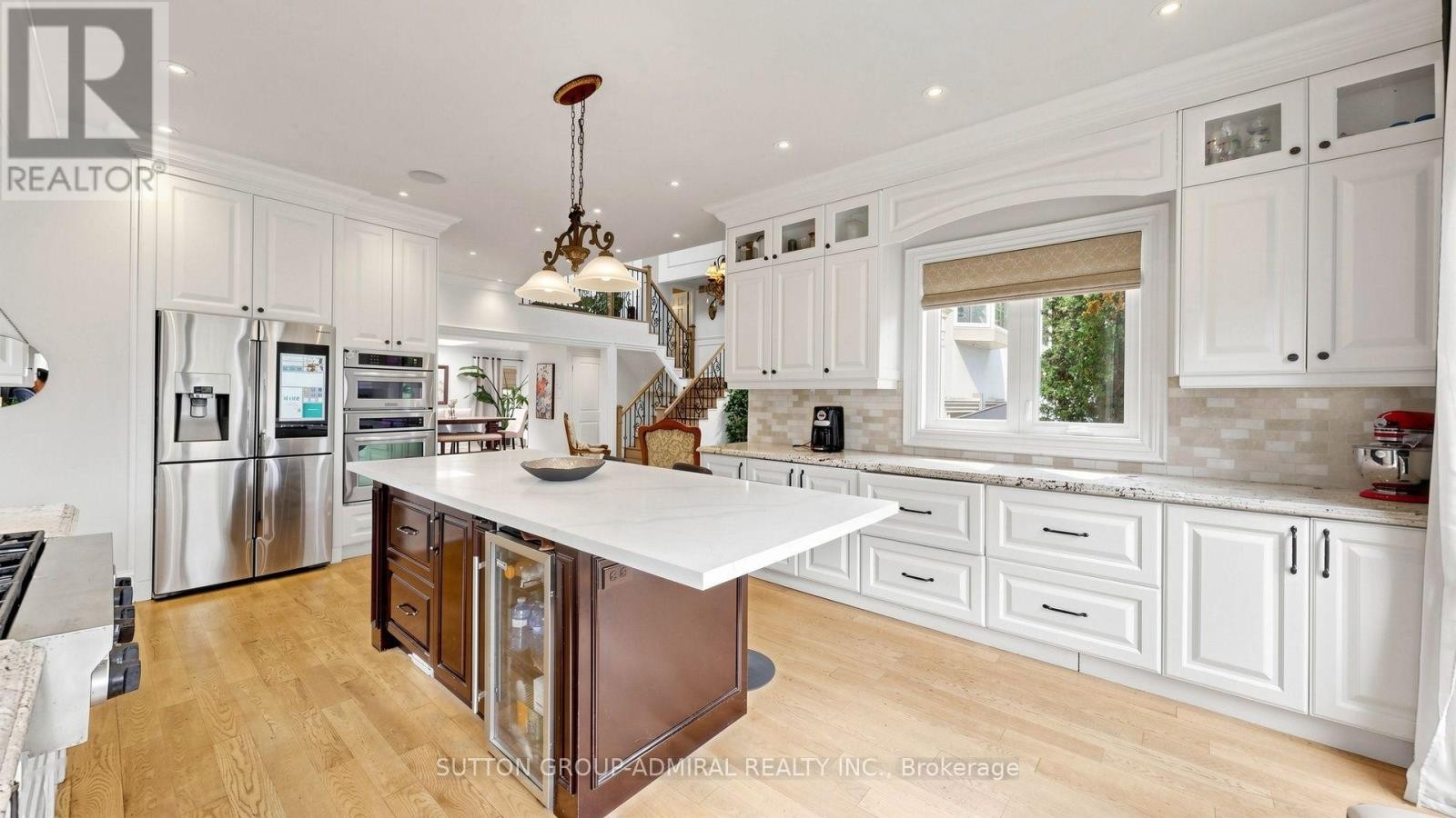 












12 SAUNDERS LANE

,
Markham (Aileen-Willowbrook),




Ontario
L3T5K4

