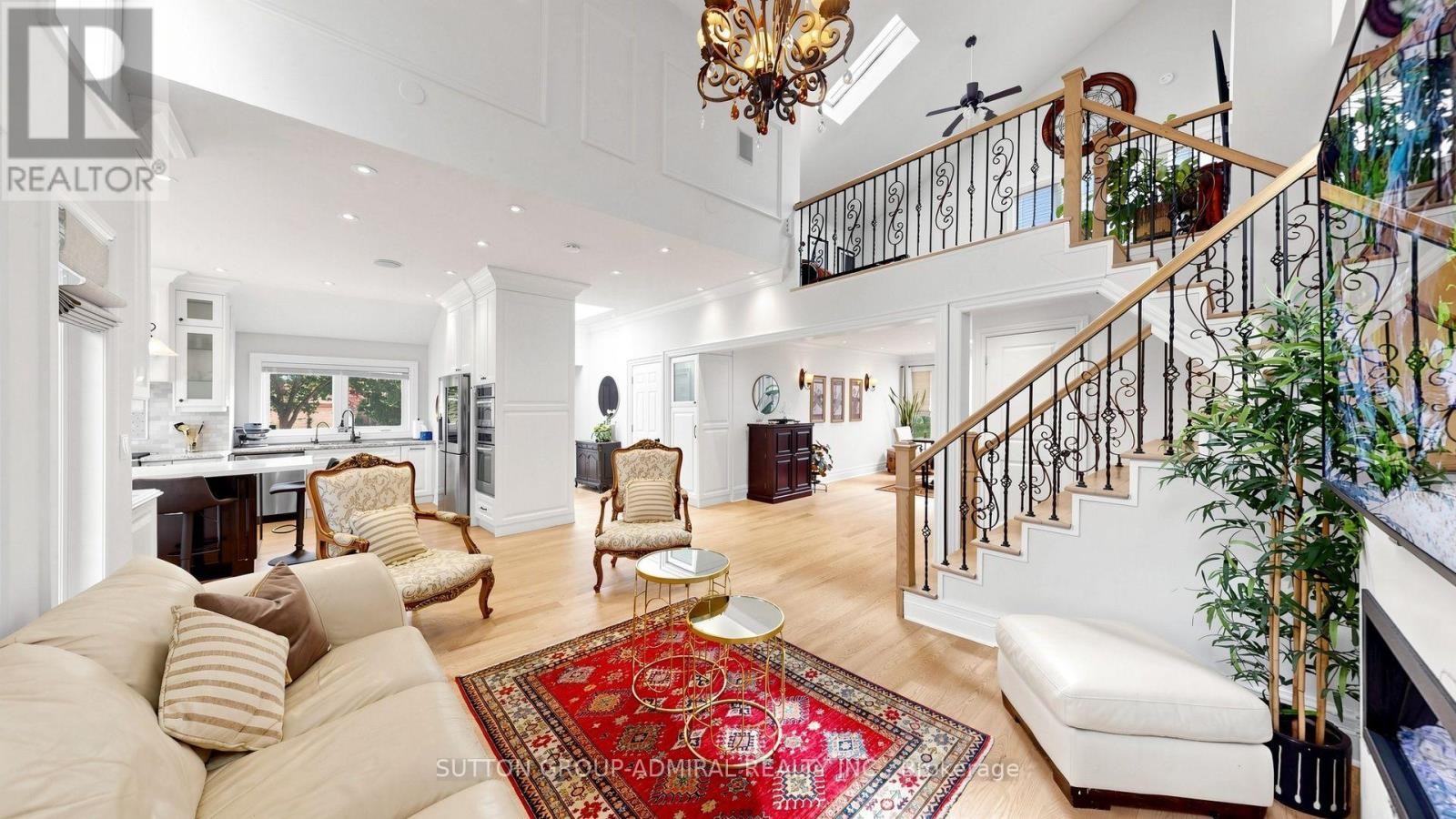 












12 SAUNDERS LANE

,
Markham (Aileen-Willowbrook),




Ontario
L3T5K4

