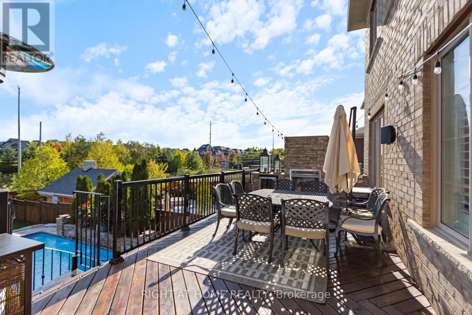 












126 VINES PLACE

,
Aurora (Bayview Southeast),




Ontario
L4G0R7

