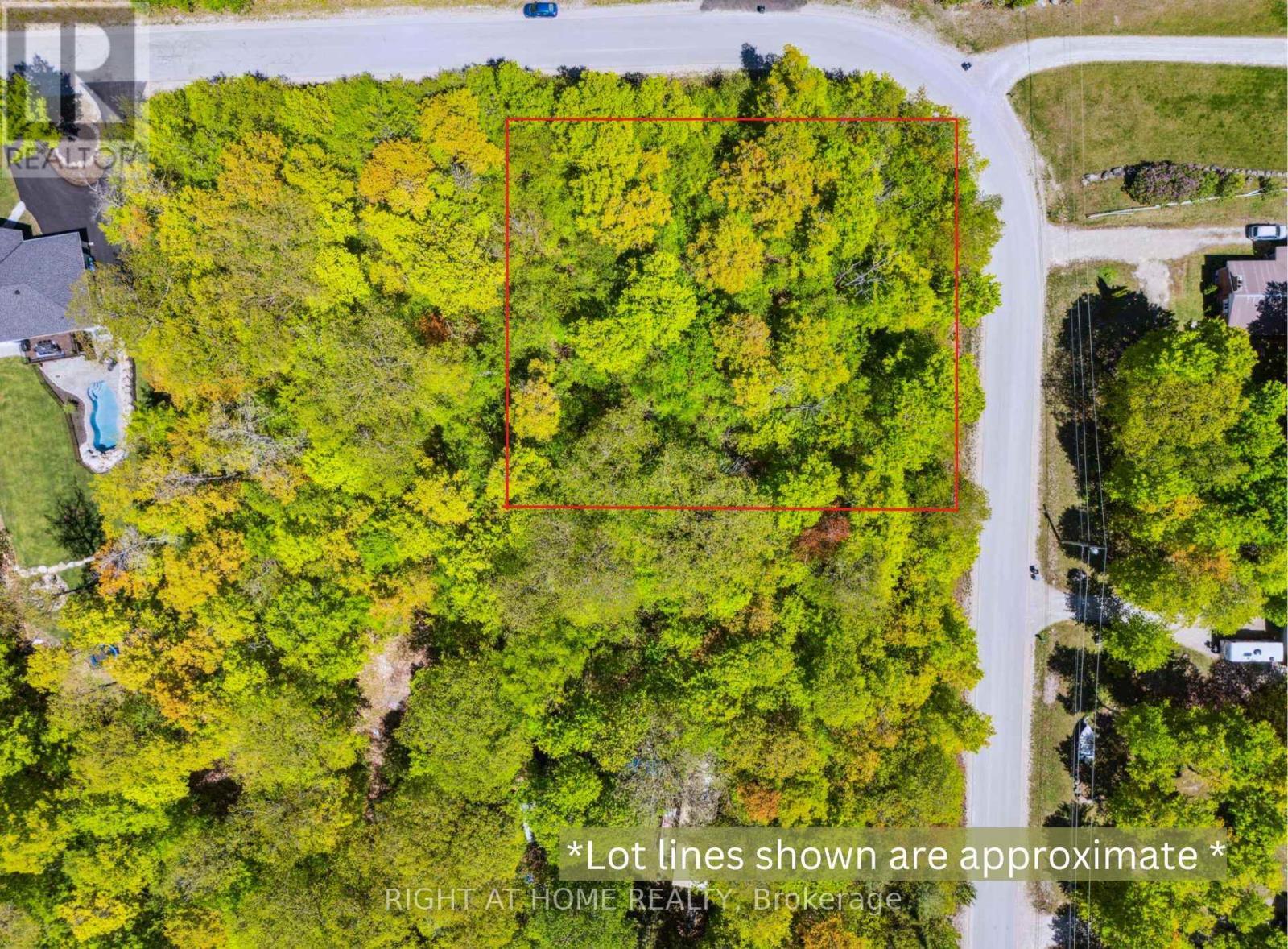 












26 MEADOWS AVENUE

,
Tay,







Ontario
L0K2C0

