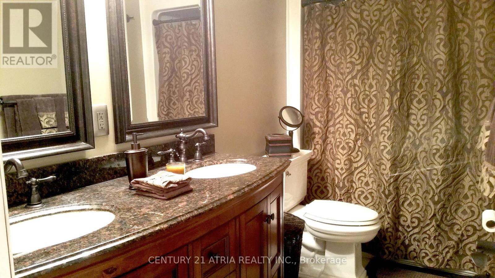 












LOWER - 194 LIVINGSTONE STREET E

,
Barrie (Little Lake),




Ontario
L4M6M4


