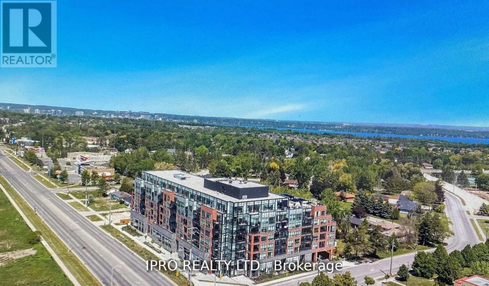 












110 - 681 YONGE STREET

,
Barrie (Painswick South),




Ontario
L9J0K1

