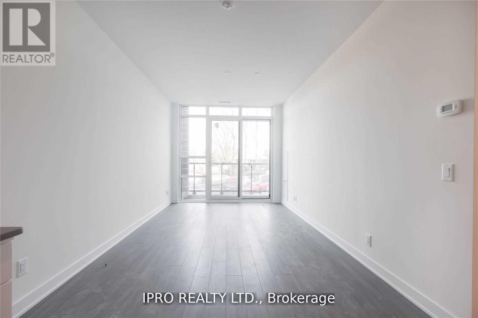 












110 - 681 YONGE STREET

,
Barrie (Painswick South),




Ontario
L9J0K1

