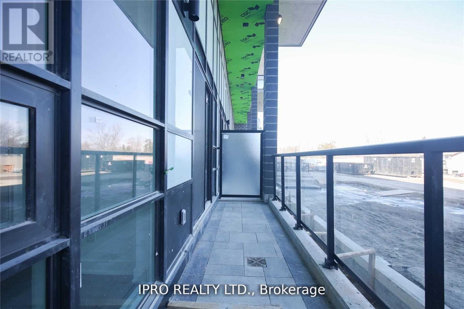 












110 - 681 YONGE STREET

,
Barrie (Painswick South),




Ontario
L9J0K1

