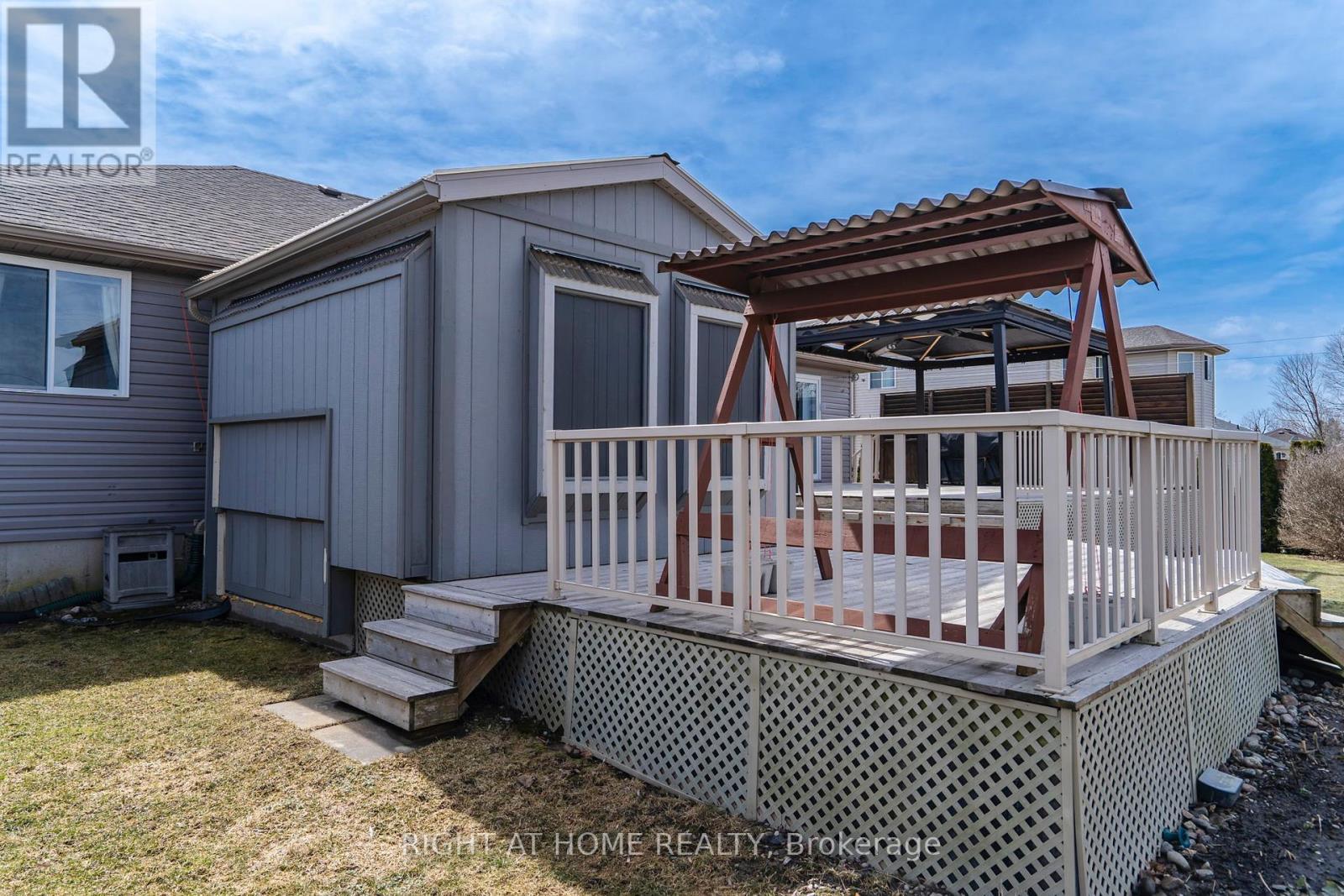 












16 O'NEILL CIRCLE

,
Springwater (Phelpston),




Ontario
L2L2K0

