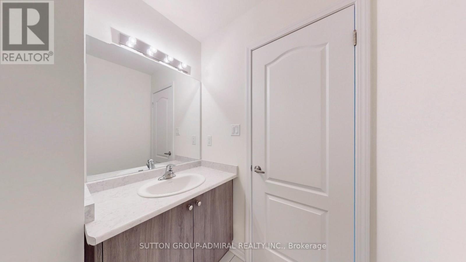 












26 ABBY DRIVE

,
Wasaga Beach,




Ontario
L9Z0K2

