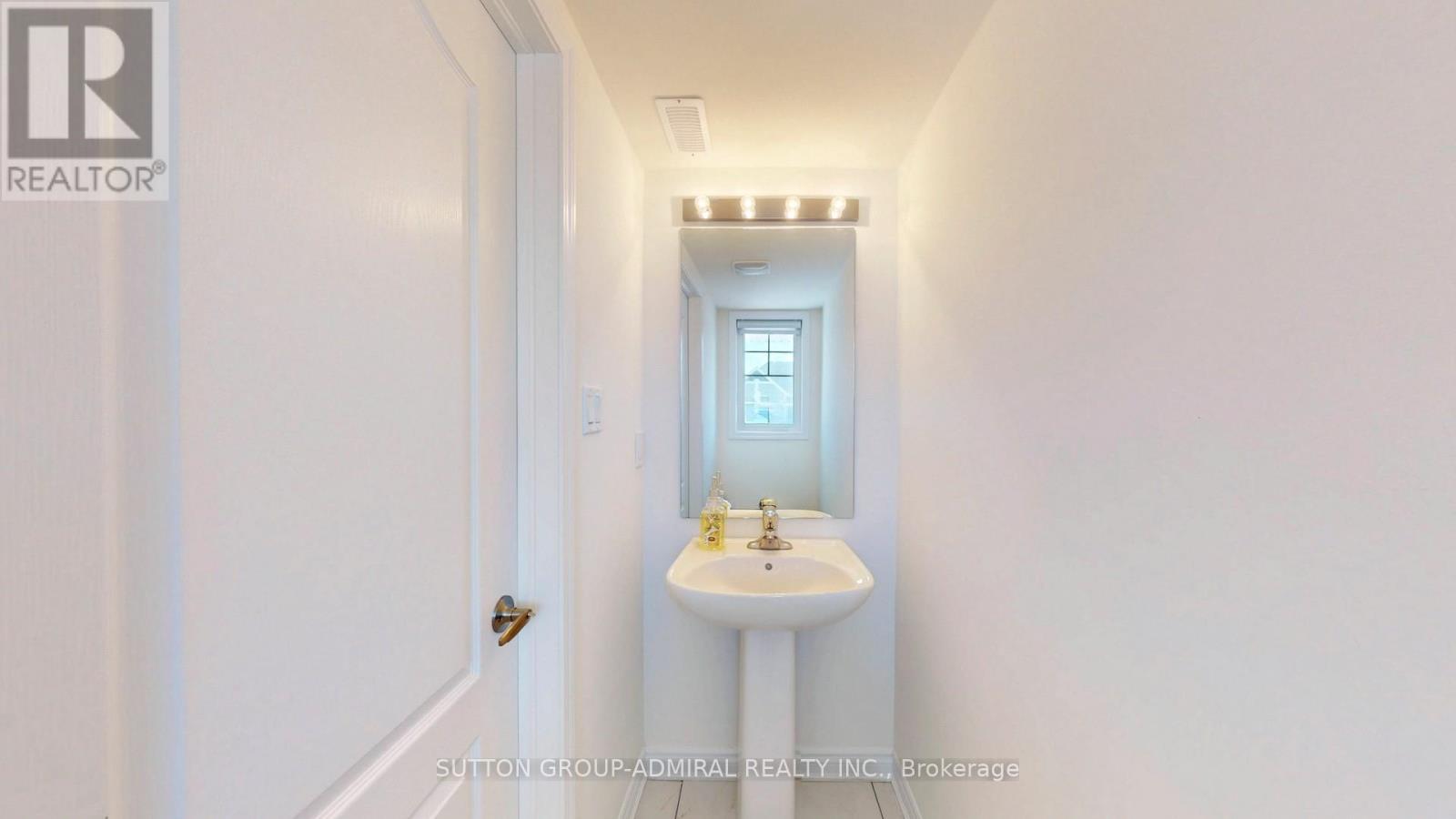 












26 ABBY DRIVE

,
Wasaga Beach,




Ontario
L9Z0K2


