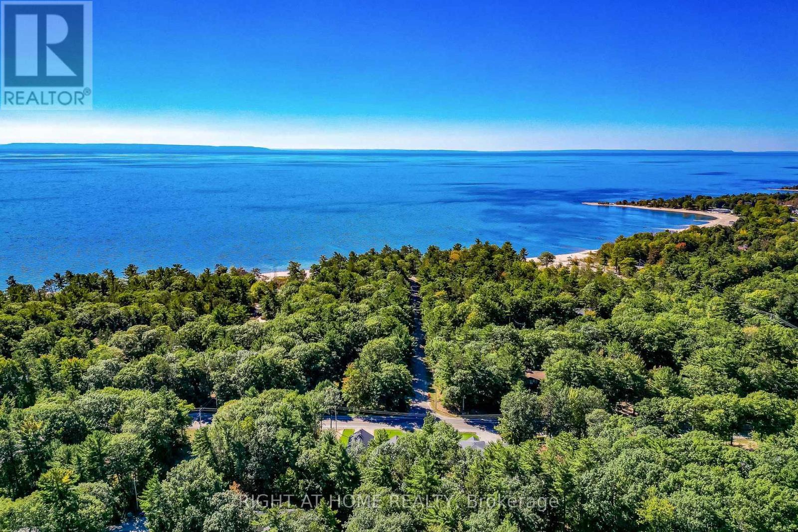 












137 DESROCHES TRAIL

,
Tiny,




Ontario
L9M0H9

