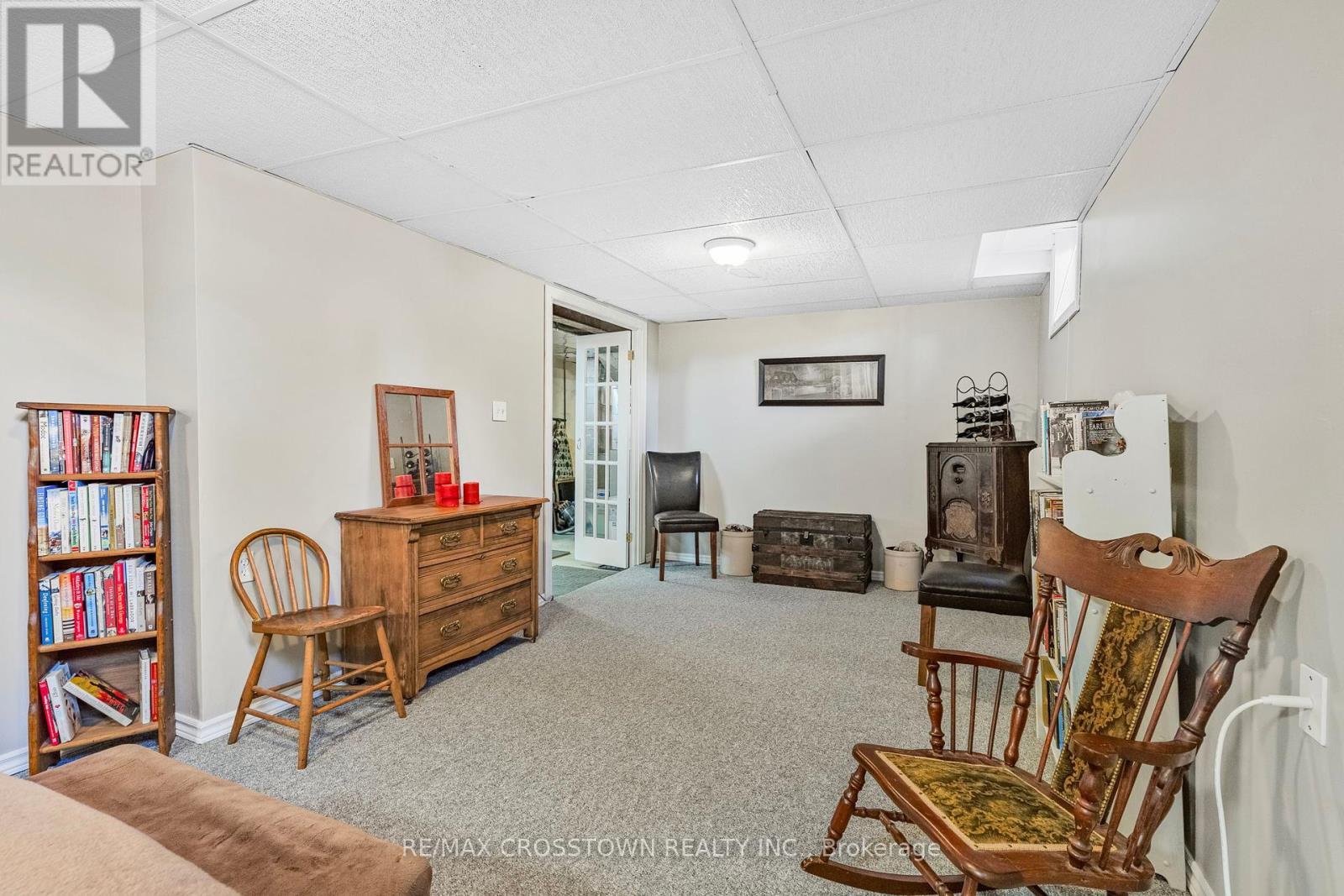 












40 COUNTRY LANE

,
Barrie (Painswick South),




Ontario
L4N0E8

