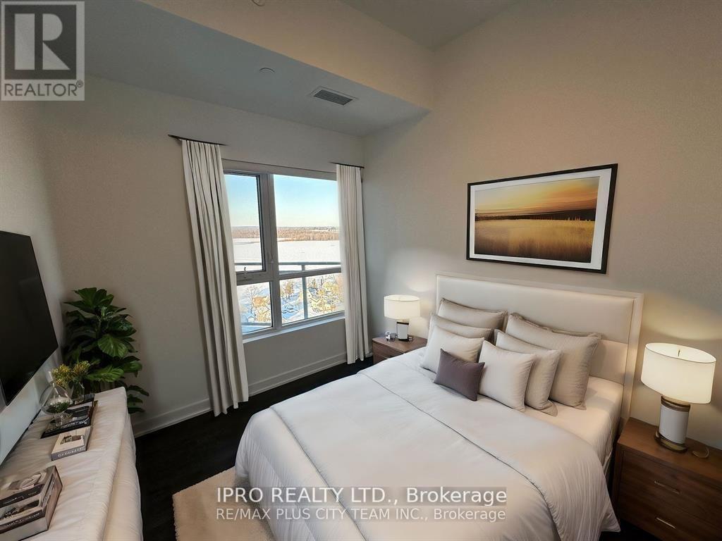












208 - 56 LAKESIDE TERRACE

,
Barrie (Little Lake),




Ontario
L4M0L5

