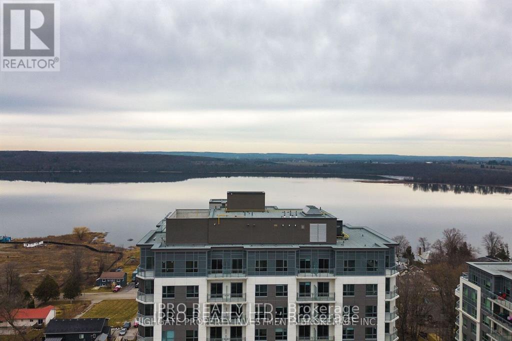 












208 - 56 LAKESIDE TERRACE

,
Barrie (Little Lake),




Ontario
L4M0L5

