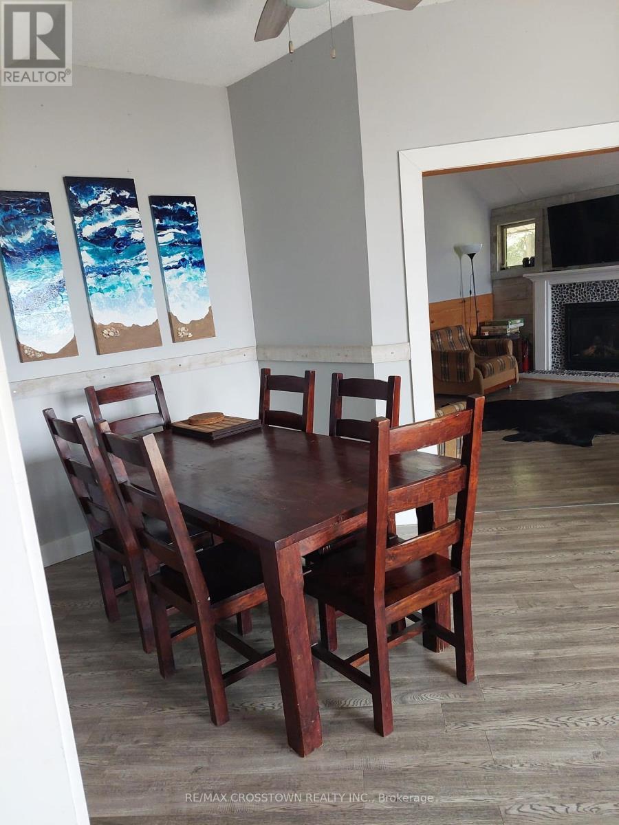 












4705 ANDERSON AVENUE

,
Ramara,




Ontario
L3V6H7

