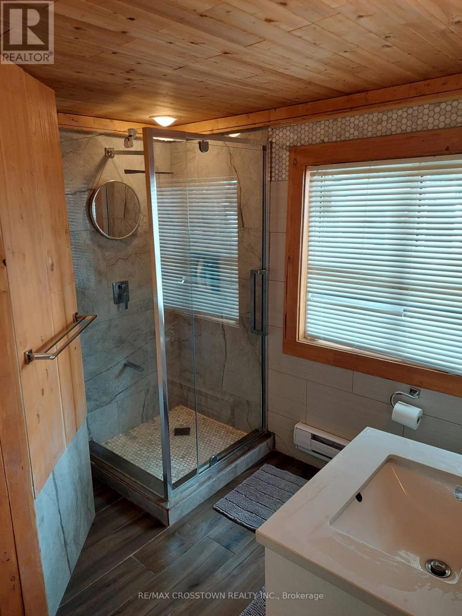 












4705 ANDERSON AVENUE

,
Ramara,




Ontario
L3V6H7

