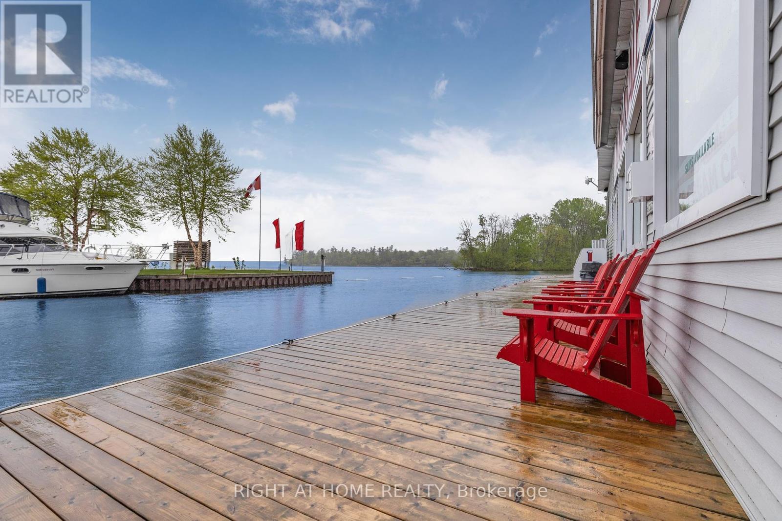 












3500 LAUDERDALE PT CRESCENT

,
Severn,




Ontario
P0E1N0

