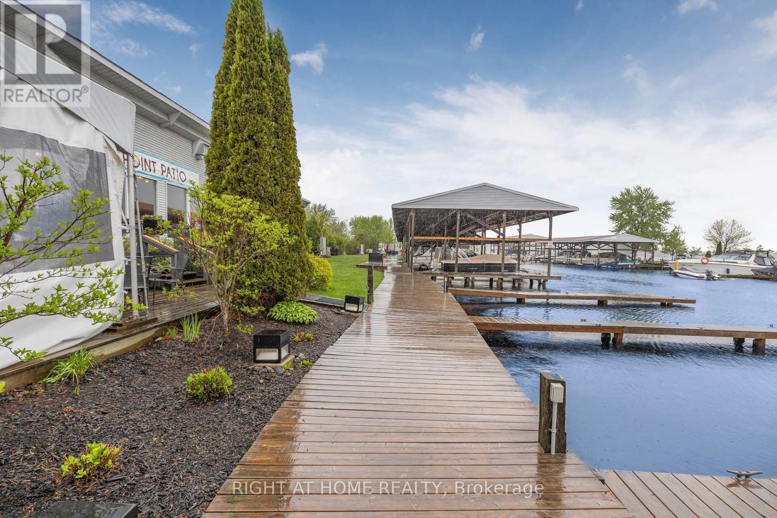 












3500 LAUDERDALE PT CRESCENT

,
Severn,




Ontario
P0E1N0

