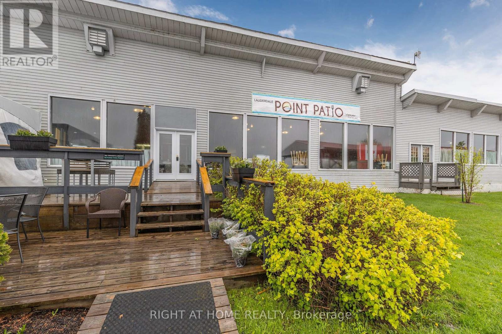 












3500 LAUDERDALE PT CRESCENT

,
Severn,




Ontario
P0E1N0

