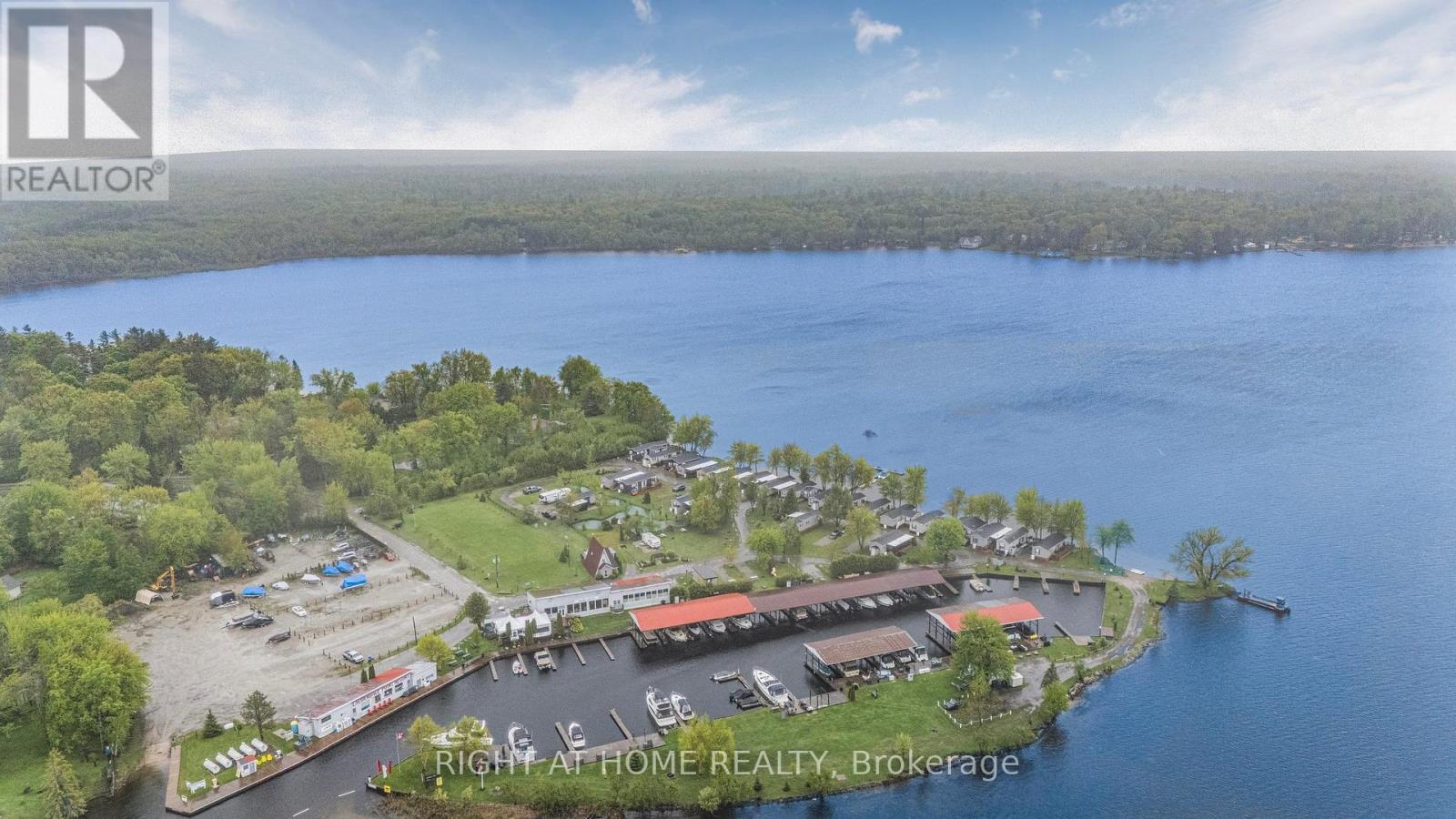 












3500 LAUDERDALE PT CRESCENT

,
Severn,




Ontario
P0E1N0

