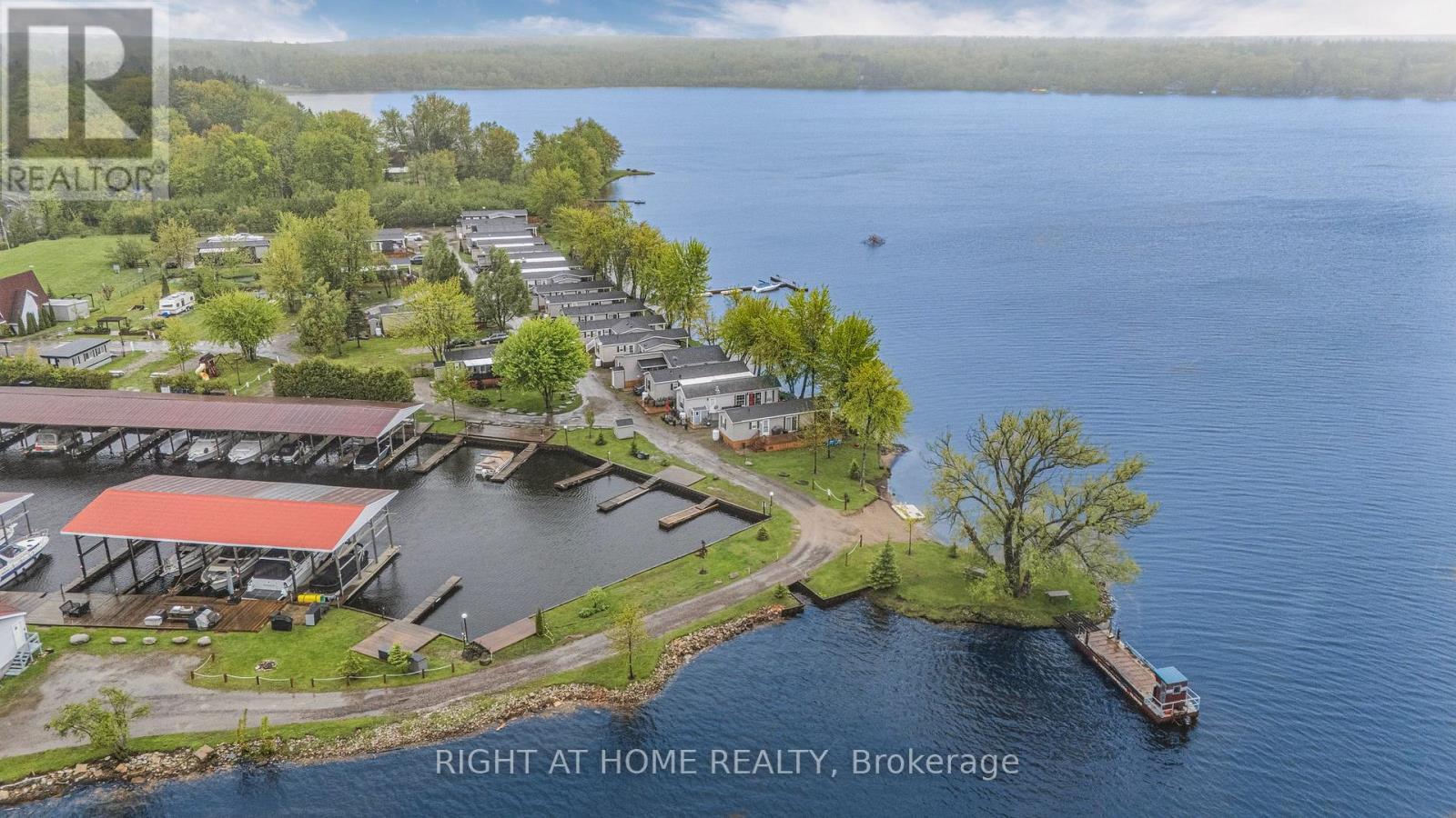 












3500 LAUDERDALE PT CRESCENT

,
Severn,




Ontario
P0E1N0

