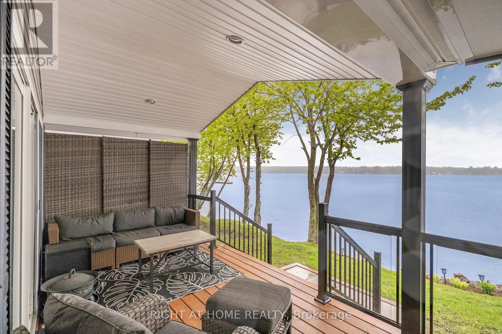 












3500 LAUDERDALE PT CRESCENT

,
Severn,




Ontario
P0E1N0

