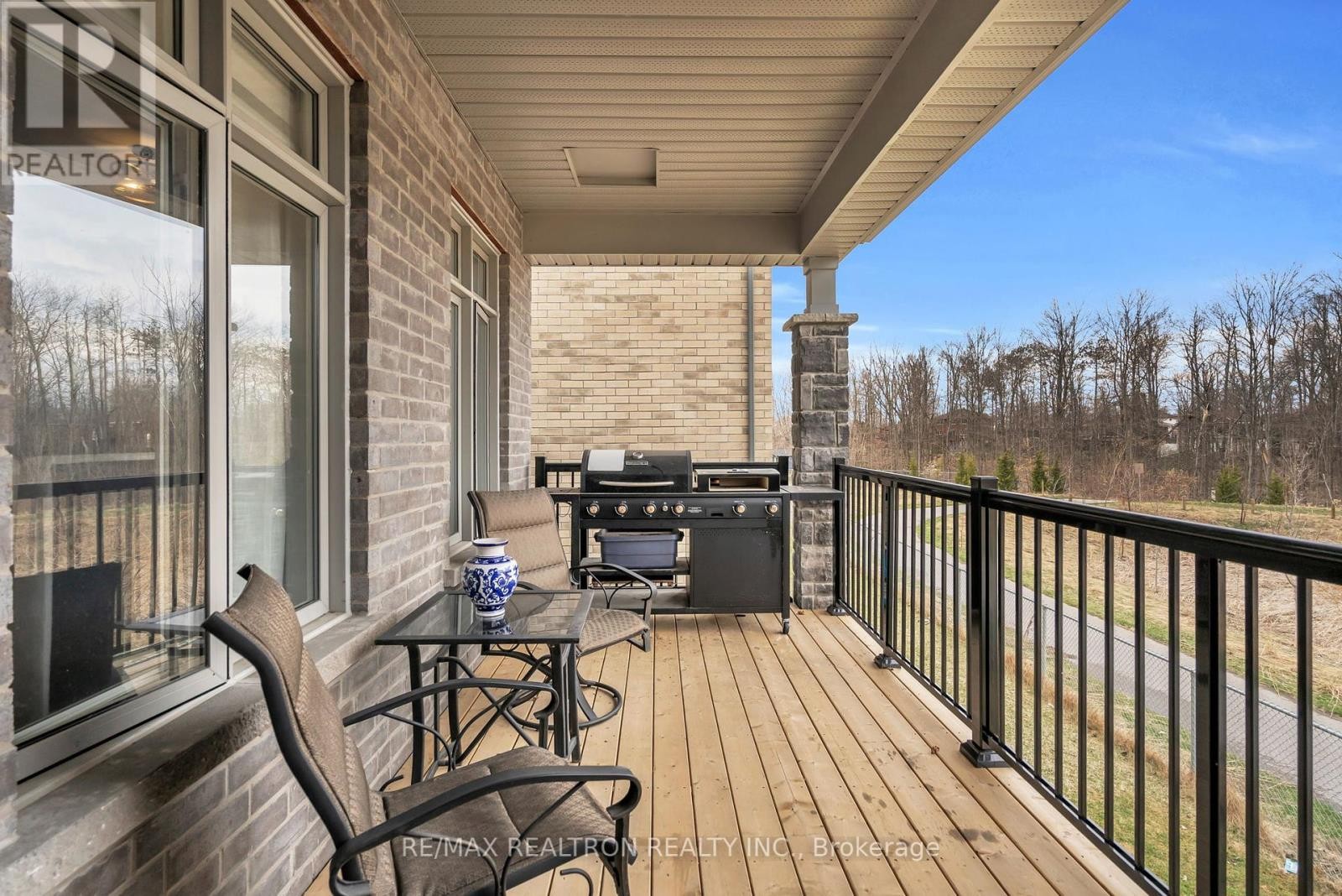 












99 FRANKLIN TRAIL

,
Barrie,




Ontario
L9J0J1

