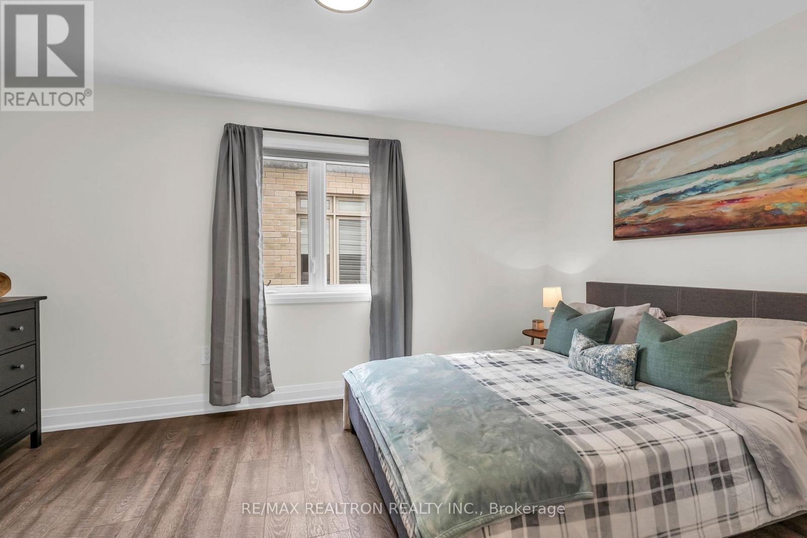 












99 FRANKLIN TRAIL

,
Barrie,




Ontario
L9J0J1

