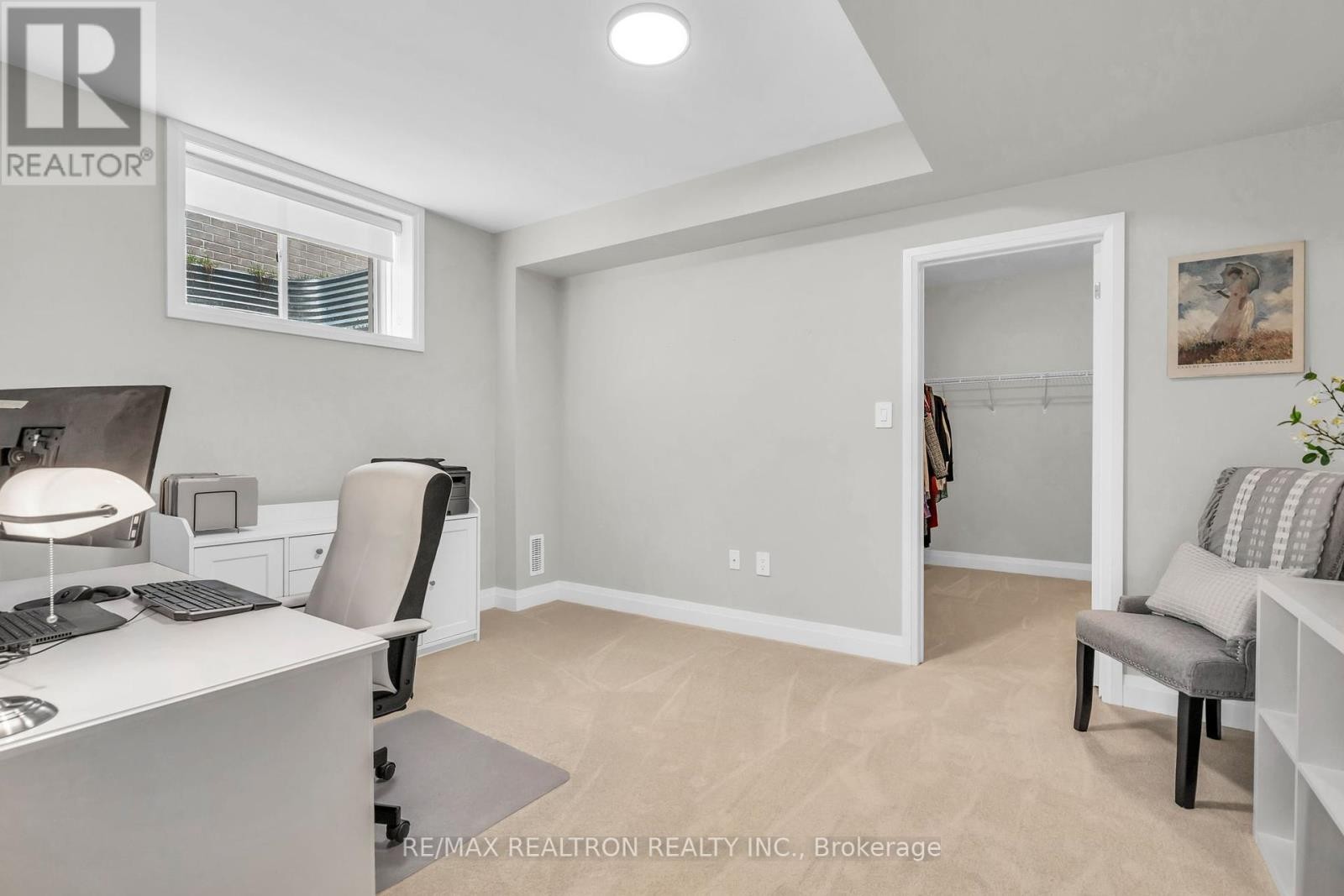 












99 FRANKLIN TRAIL

,
Barrie,




Ontario
L9J0J1

