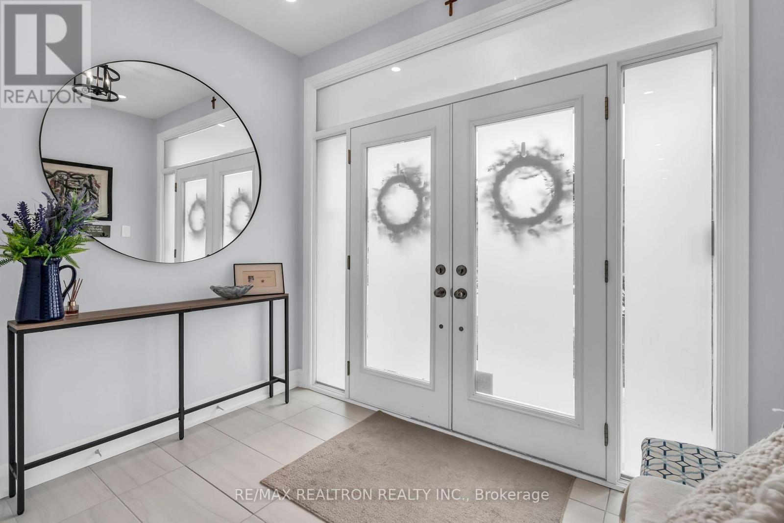 












99 FRANKLIN TRAIL

,
Barrie,




Ontario
L9J0J1


