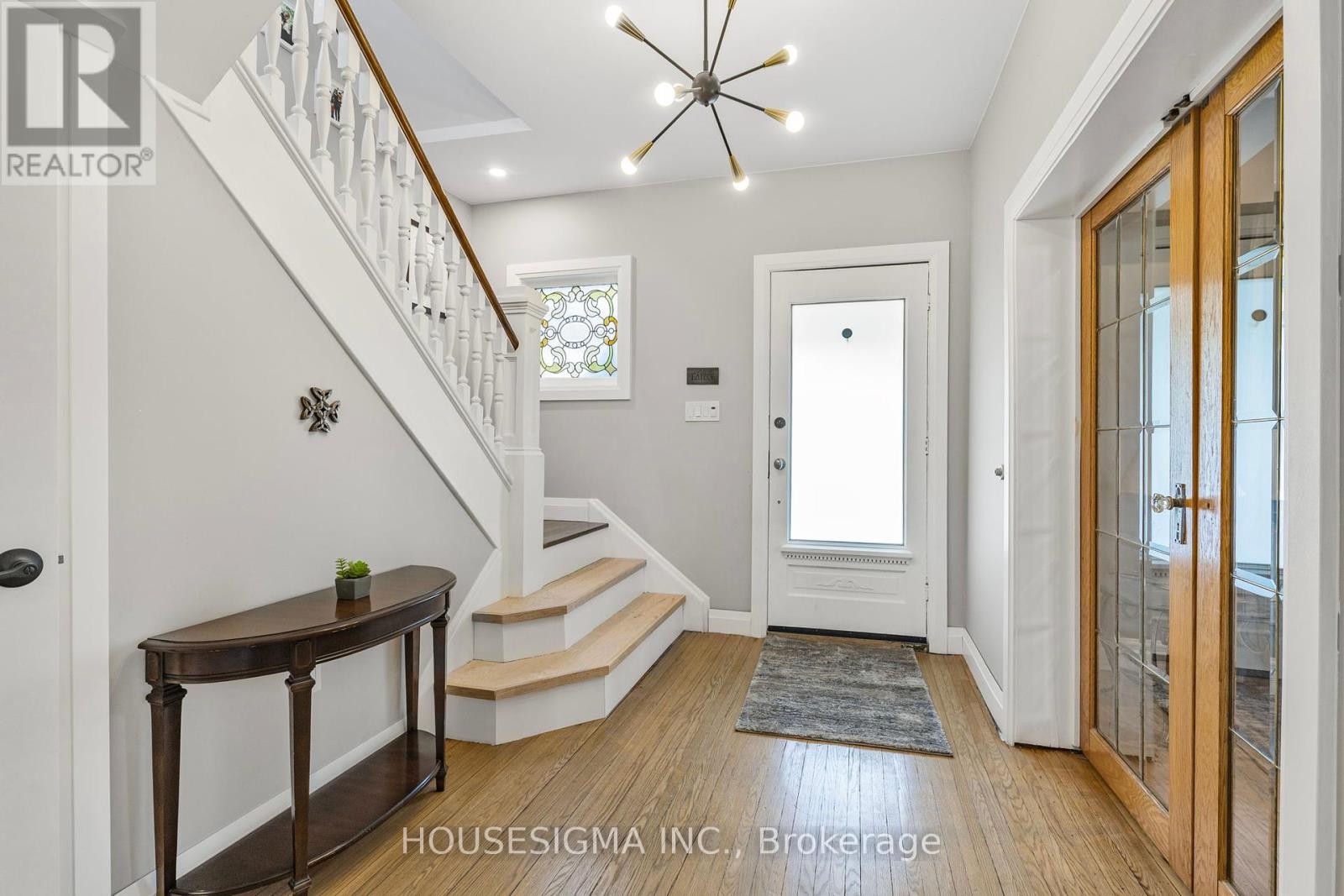 












452 HANNAH STREET

,
Midland,




Ontario
L4R2G7

