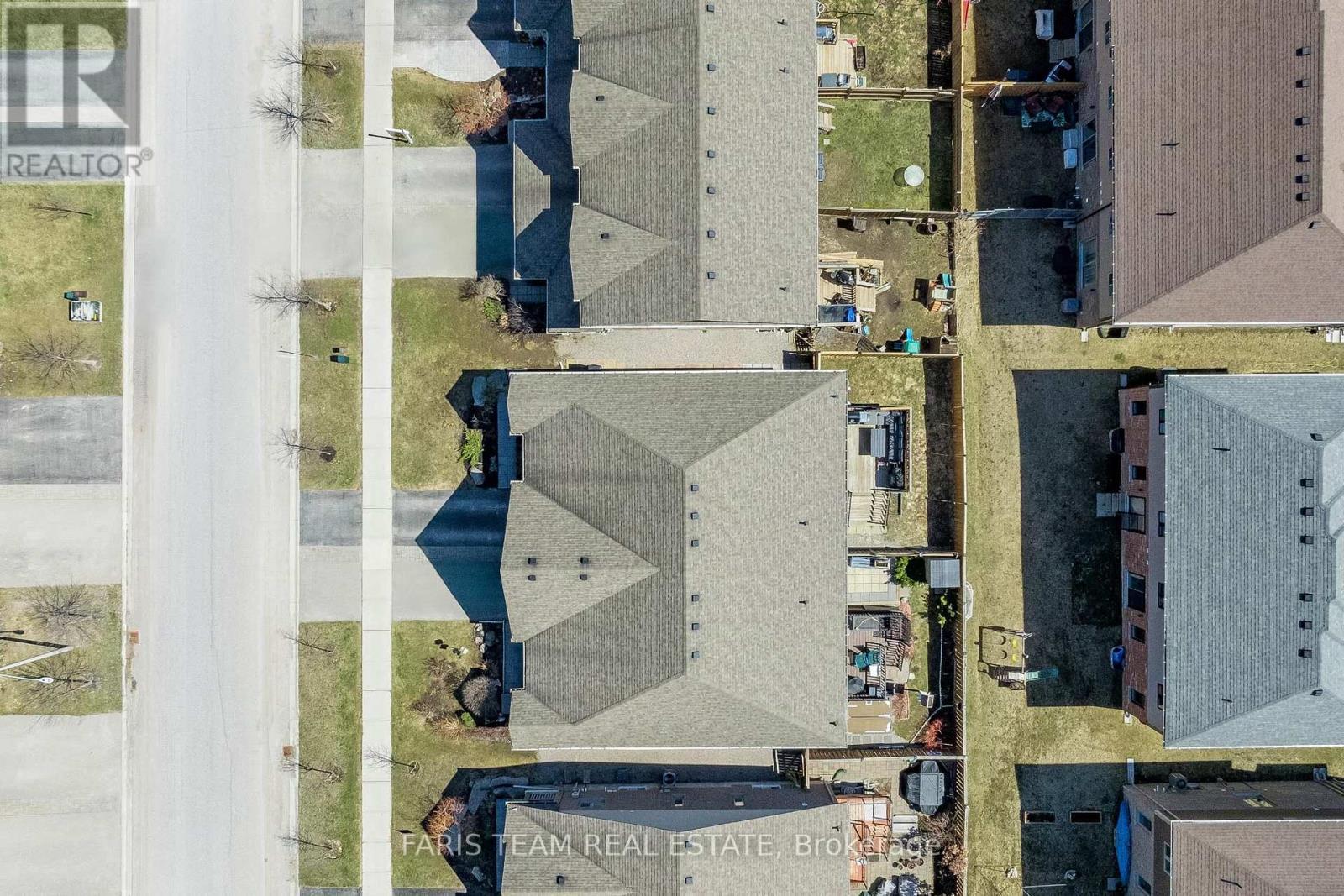 












1045 COOK DRIVE

,
Midland,




Ontario
L4R0E4

