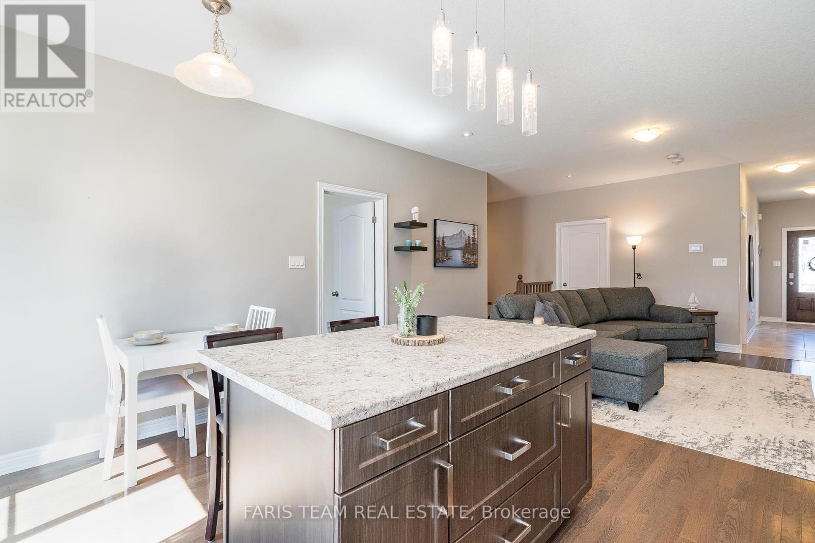 












1045 COOK DRIVE

,
Midland,




Ontario
L4R0E4

