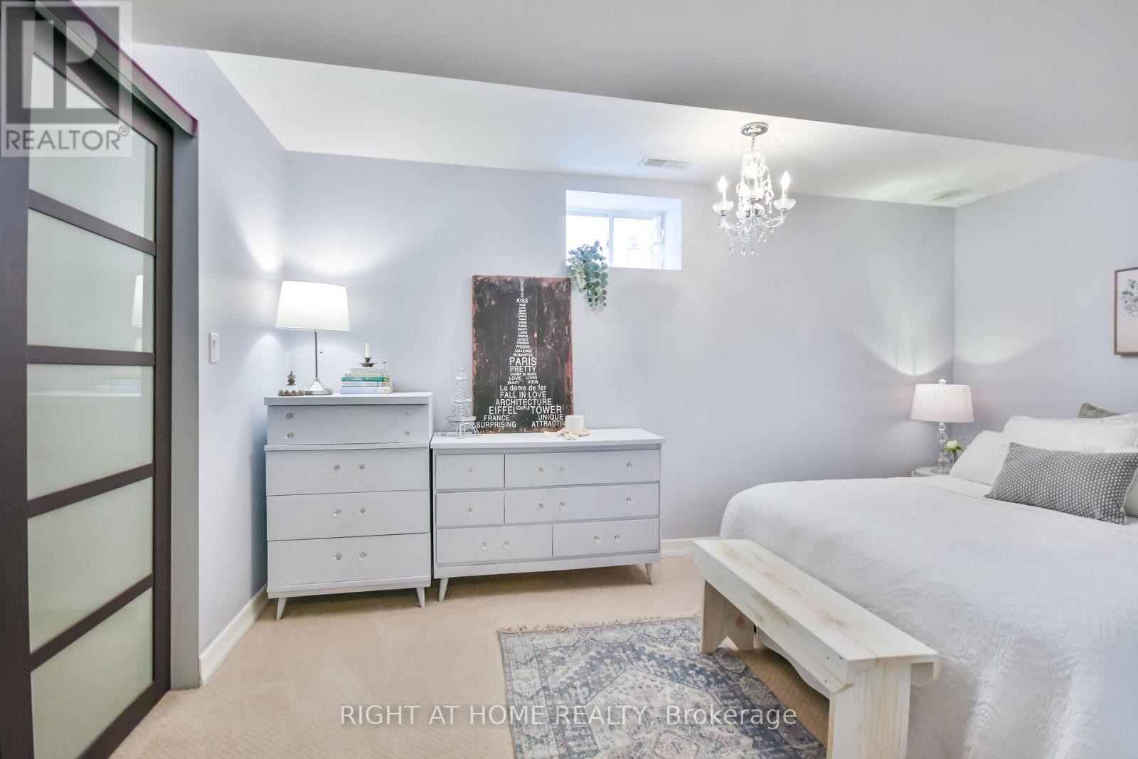 












13 COUPLES COURT

,
Barrie (East Bayfield),




Ontario
L4M6V5

