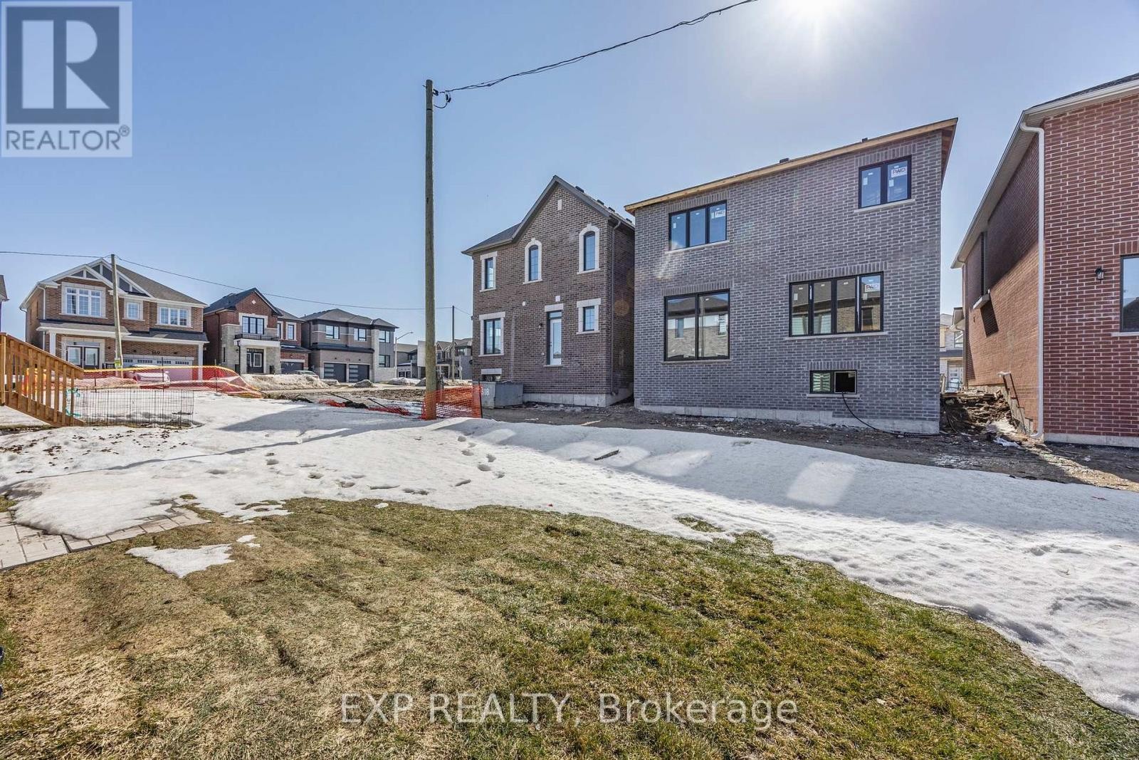 












53 MCBRIDE TRAIL

,
Barrie,




Ontario
L9J0P9

