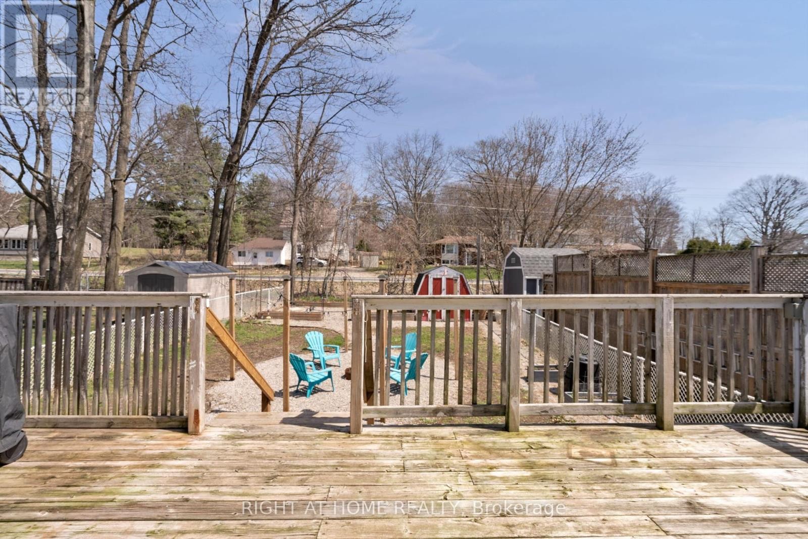 












42 BYRNES CRESCENT

,
Penetanguishene,




Ontario
L9M1V9

