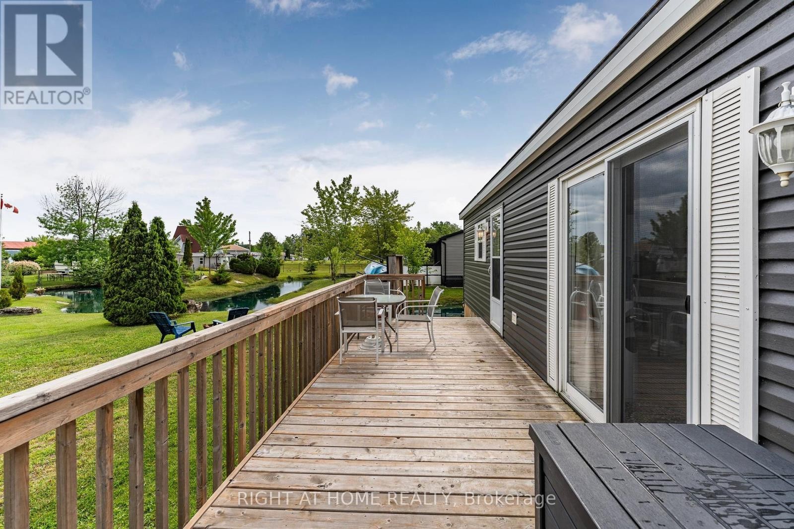 












26 - 3500 LAUDERDALE PT CRESCENT

,
Severn,




Ontario
P0E1N0


