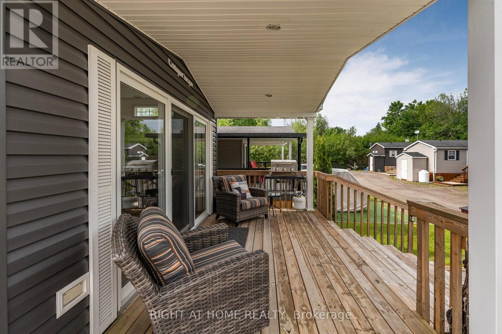 












26 - 3500 LAUDERDALE PT CRESCENT

,
Severn,




Ontario
P0E1N0

