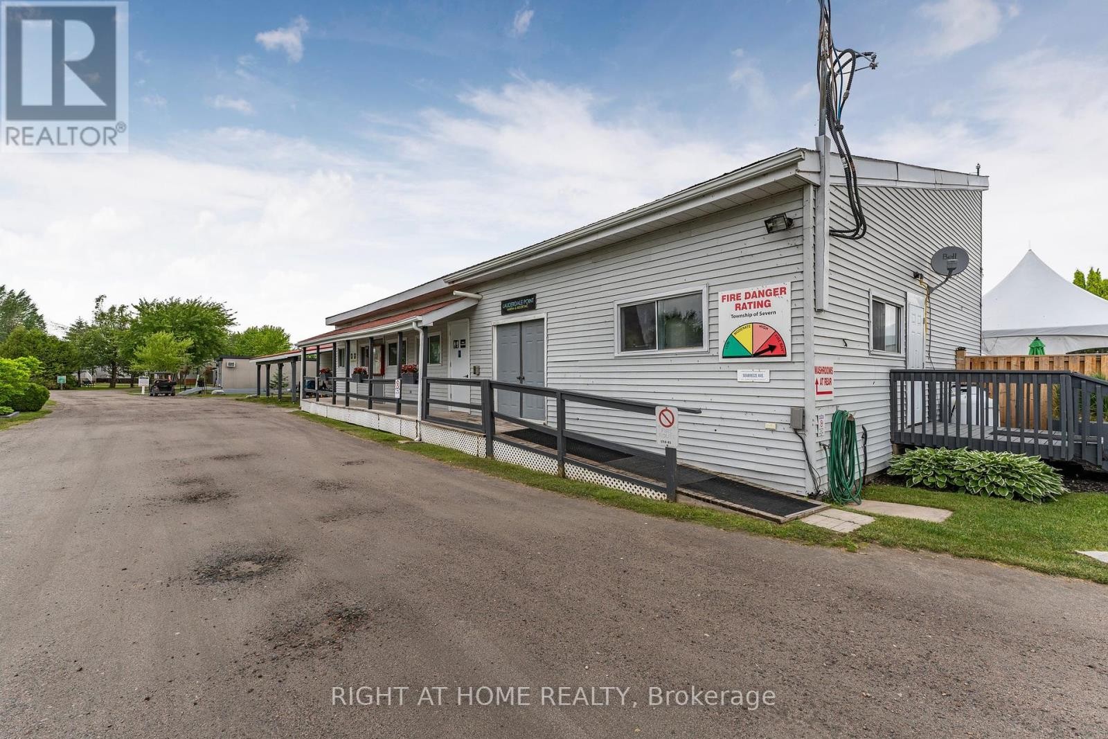 












26 - 3500 LAUDERDALE PT CRESCENT

,
Severn,




Ontario
P0E1N0


