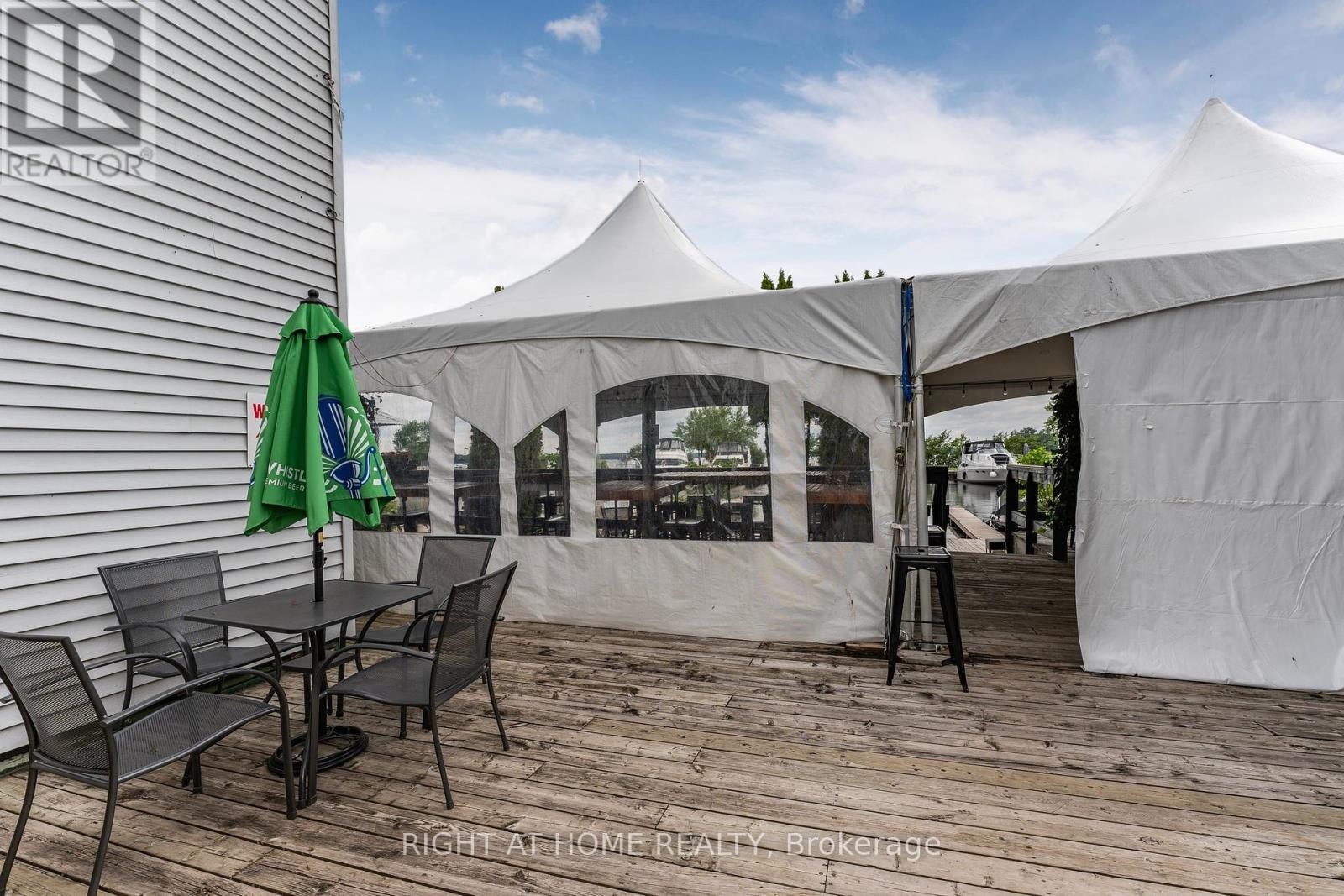 












26 - 3500 LAUDERDALE PT CRESCENT

,
Severn,




Ontario
P0E1N0

