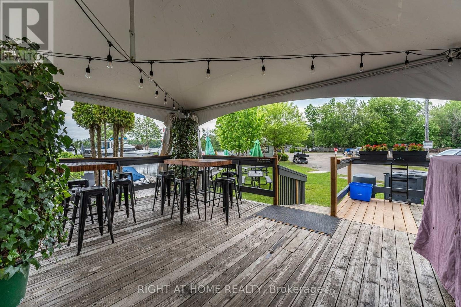 












26 - 3500 LAUDERDALE PT CRESCENT

,
Severn,




Ontario
P0E1N0

