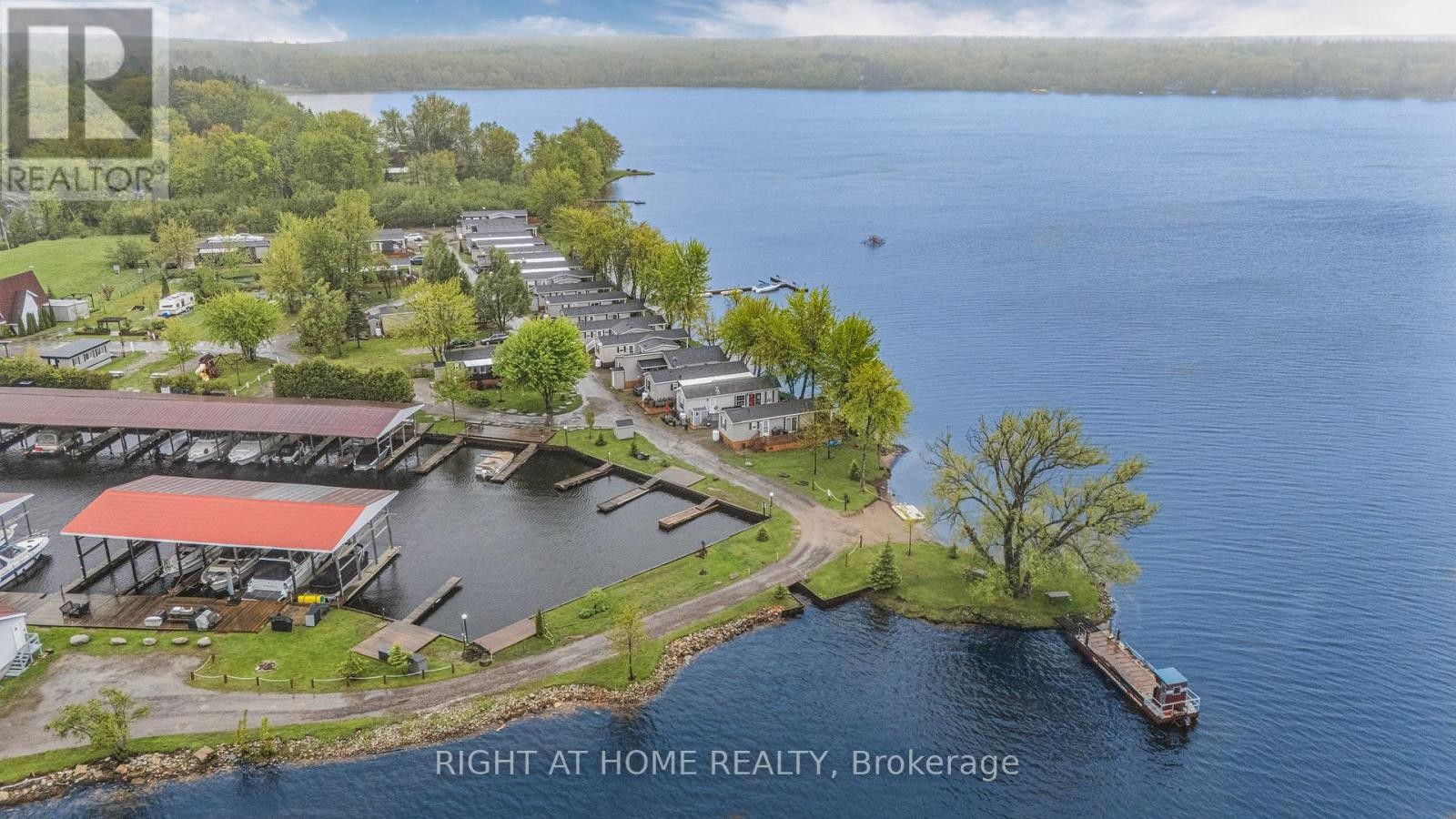 












26 - 3500 LAUDERDALE PT CRESCENT

,
Severn,




Ontario
P0E1N0

