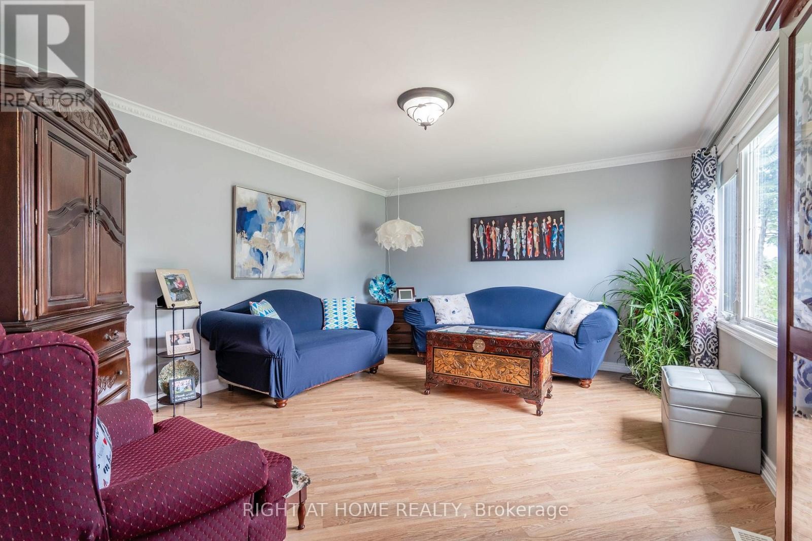 












2290 HIGHWAY 11 SOUTH HIGHWAY

,
Oro-Medonte (Guthrie),




Ontario
L0L2L0

