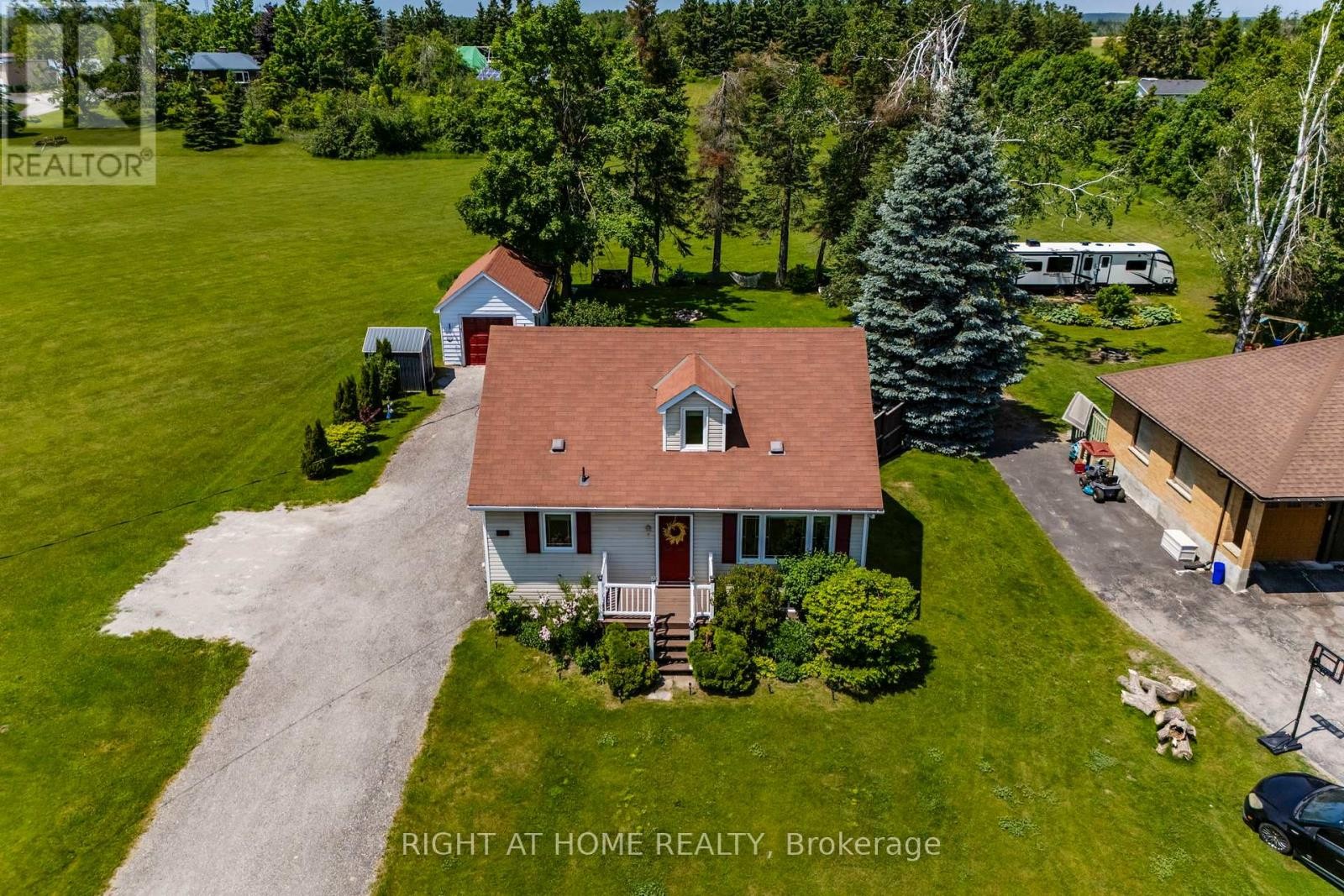 












2290 HIGHWAY 11 SOUTH HIGHWAY

,
Oro-Medonte (Guthrie),




Ontario
L0L2L0

