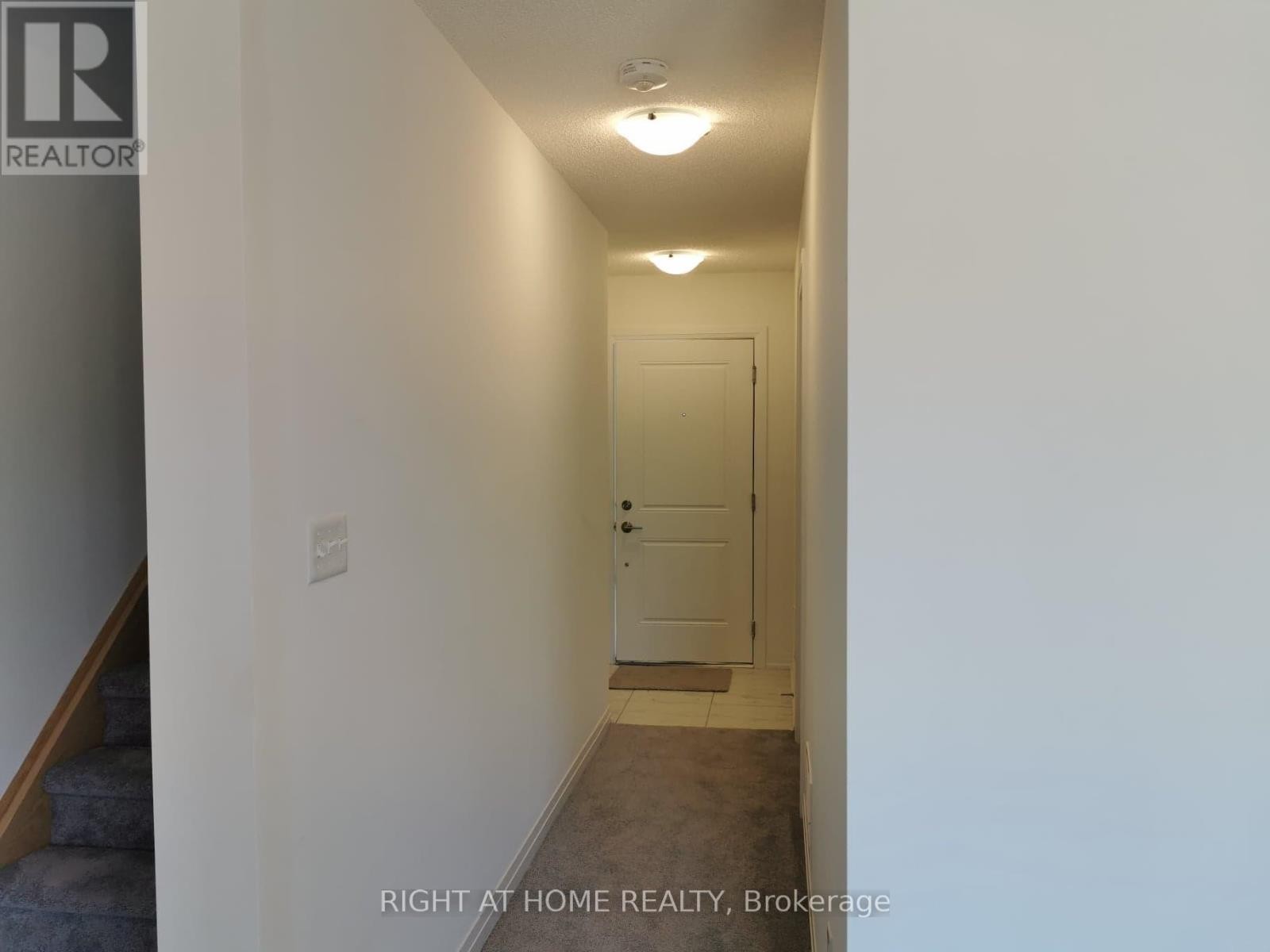












3 ANDEAN LANE

,
Barrie,




Ontario
L4N8G1

