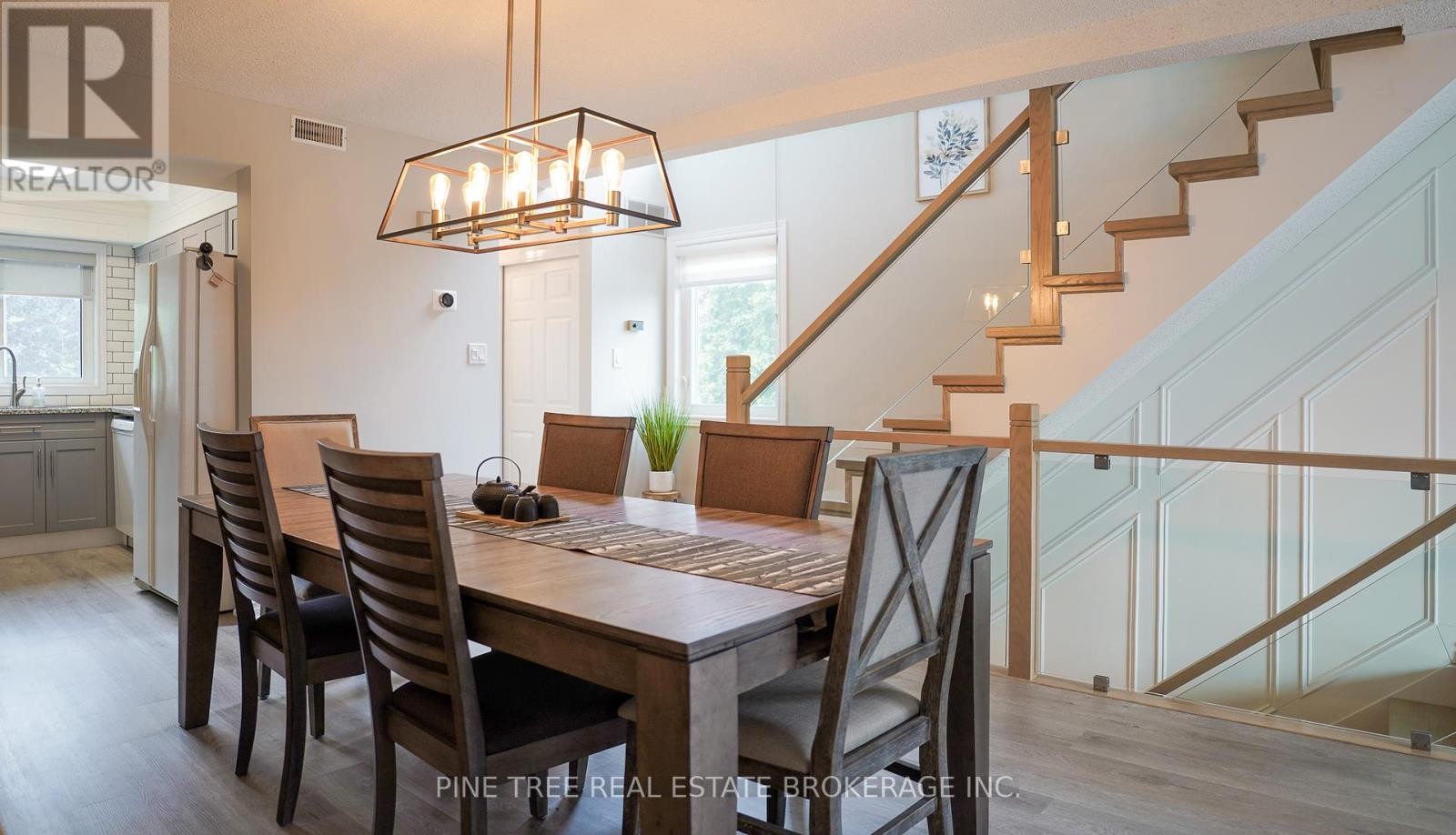 












11 - 30 LAGUNA PARKWAY

,
Ramara (Brechin),




Ontario
L0K1B0

