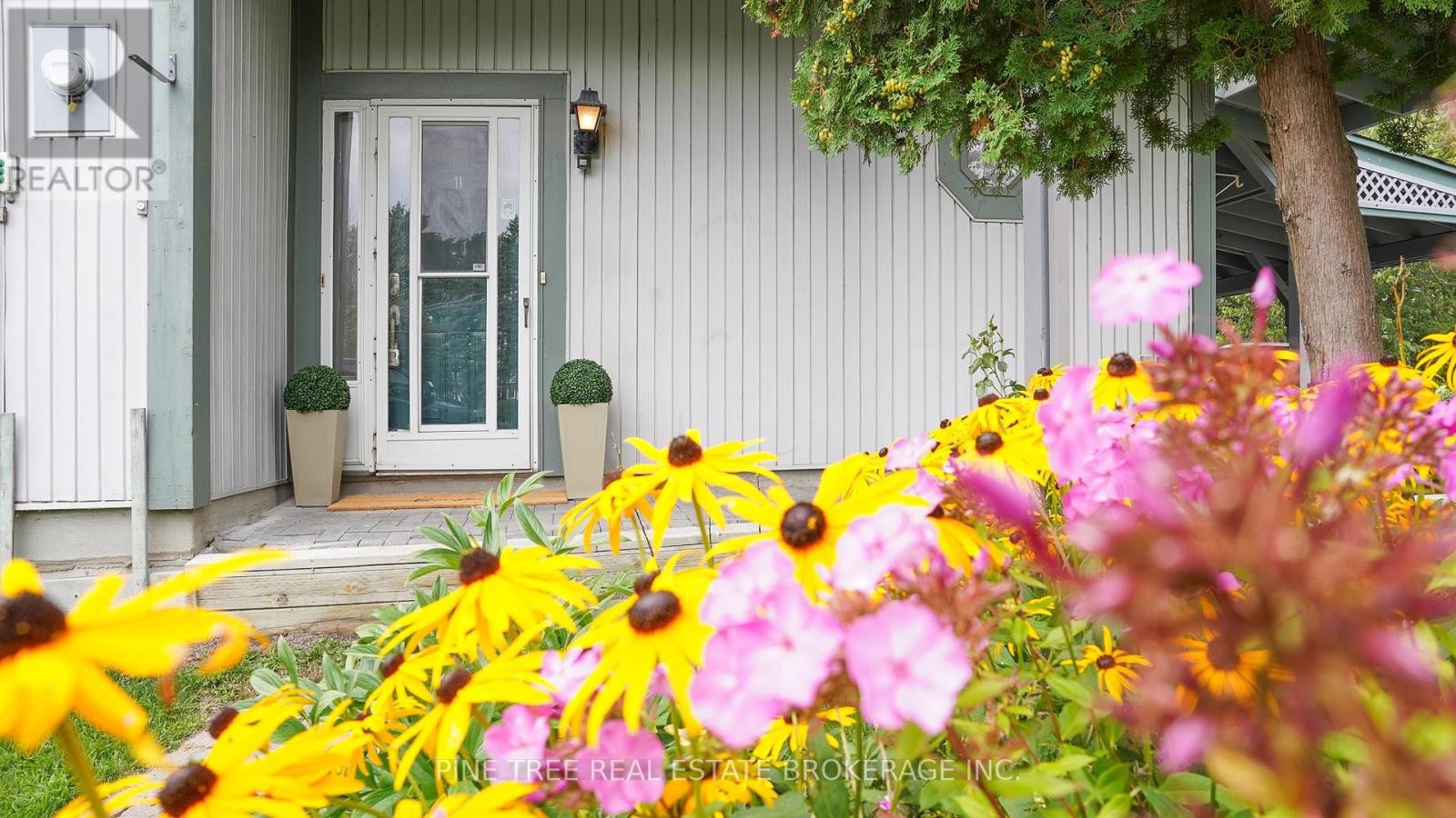 












11 - 30 LAGUNA PARKWAY

,
Ramara (Brechin),




Ontario
L0K1B0

