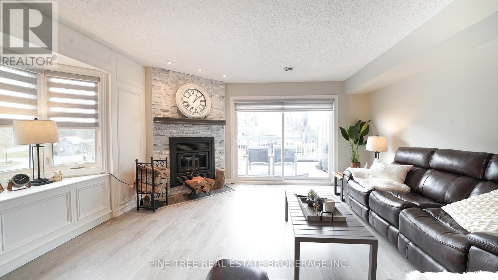












11 - 30 LAGUNA PARKWAY

,
Ramara (Brechin),




Ontario
L0K1B0

